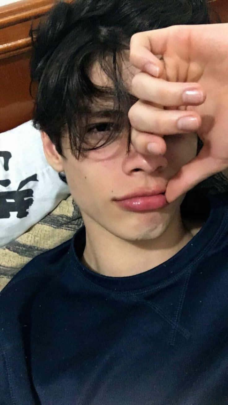 Aesthetic Boy, Posing for the Perfect Picture — 736x1309 wallpaper