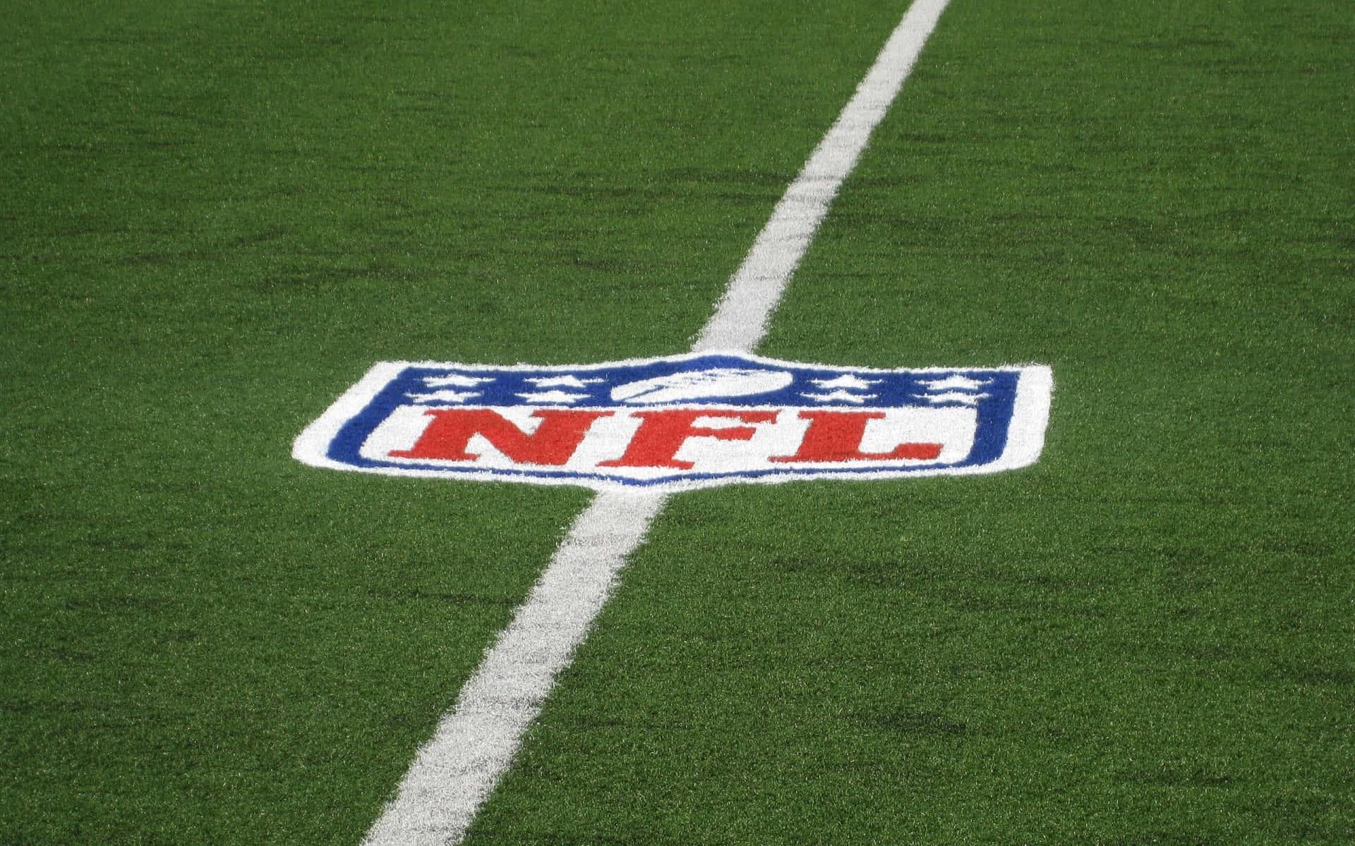 All Eyes on the Field during NFL Game — 1920x1200 wallpaper