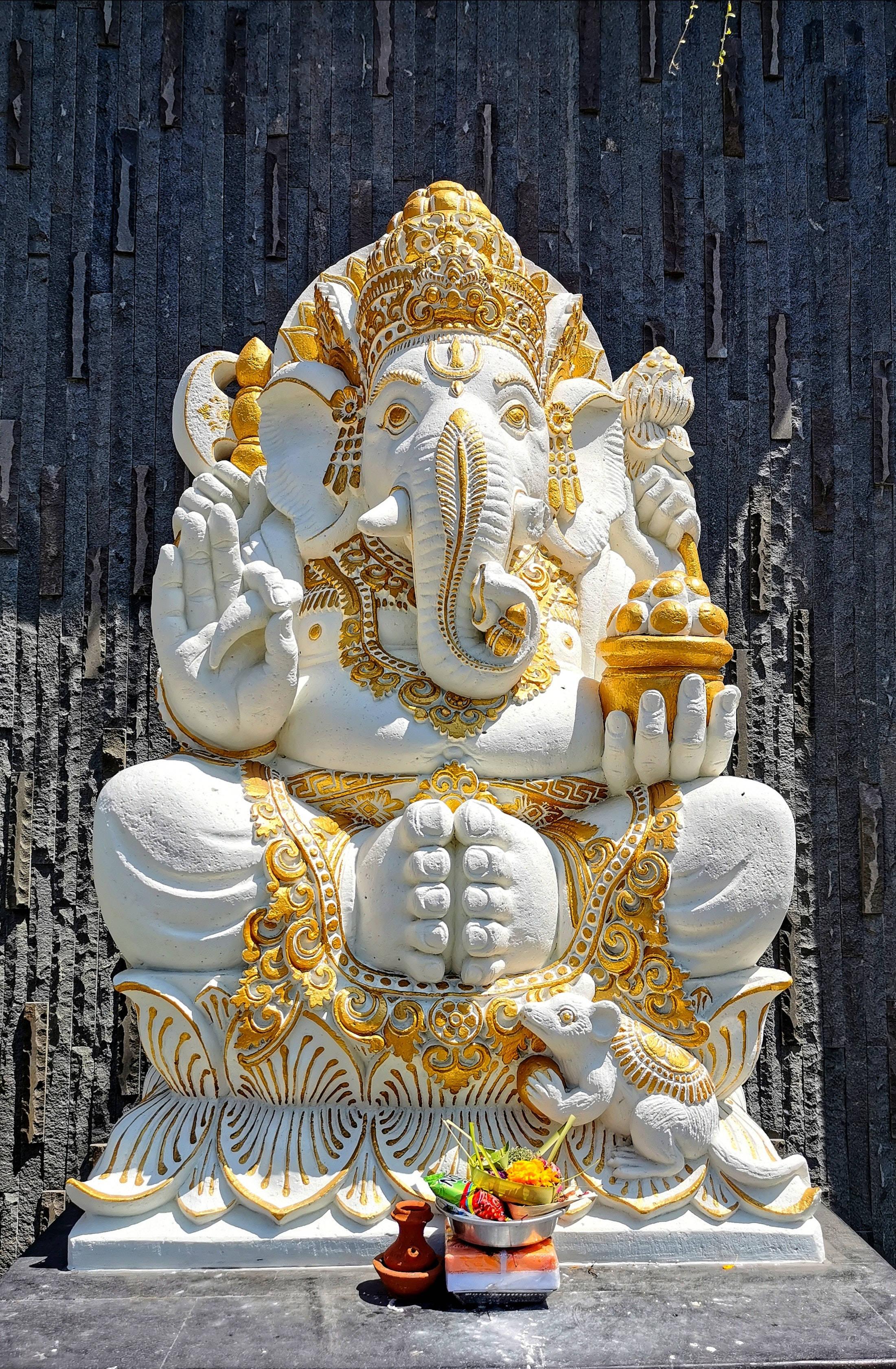 All-White Ganesh Mobile — 2201x3363 wallpaper