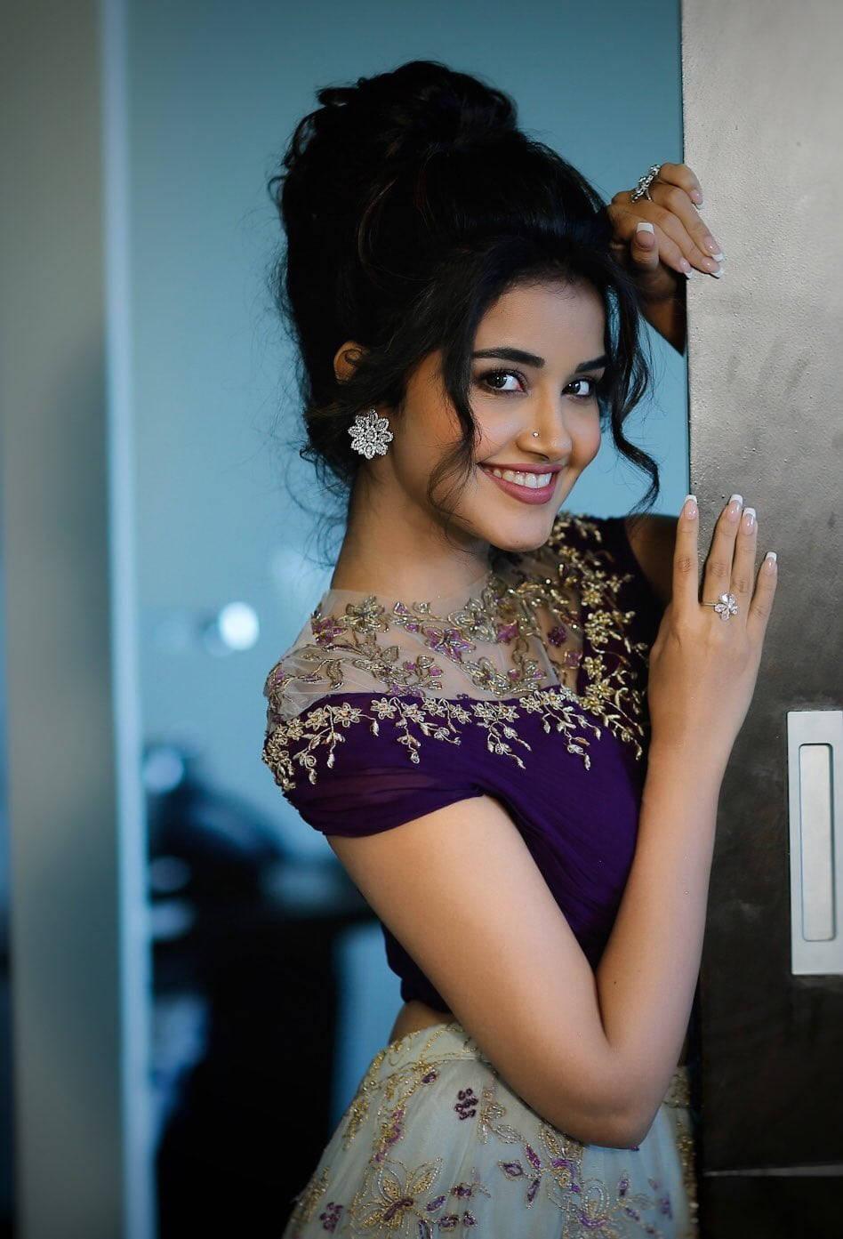 Anupama Parameswara Purple-Laced Gown — 948x1393 wallpaper