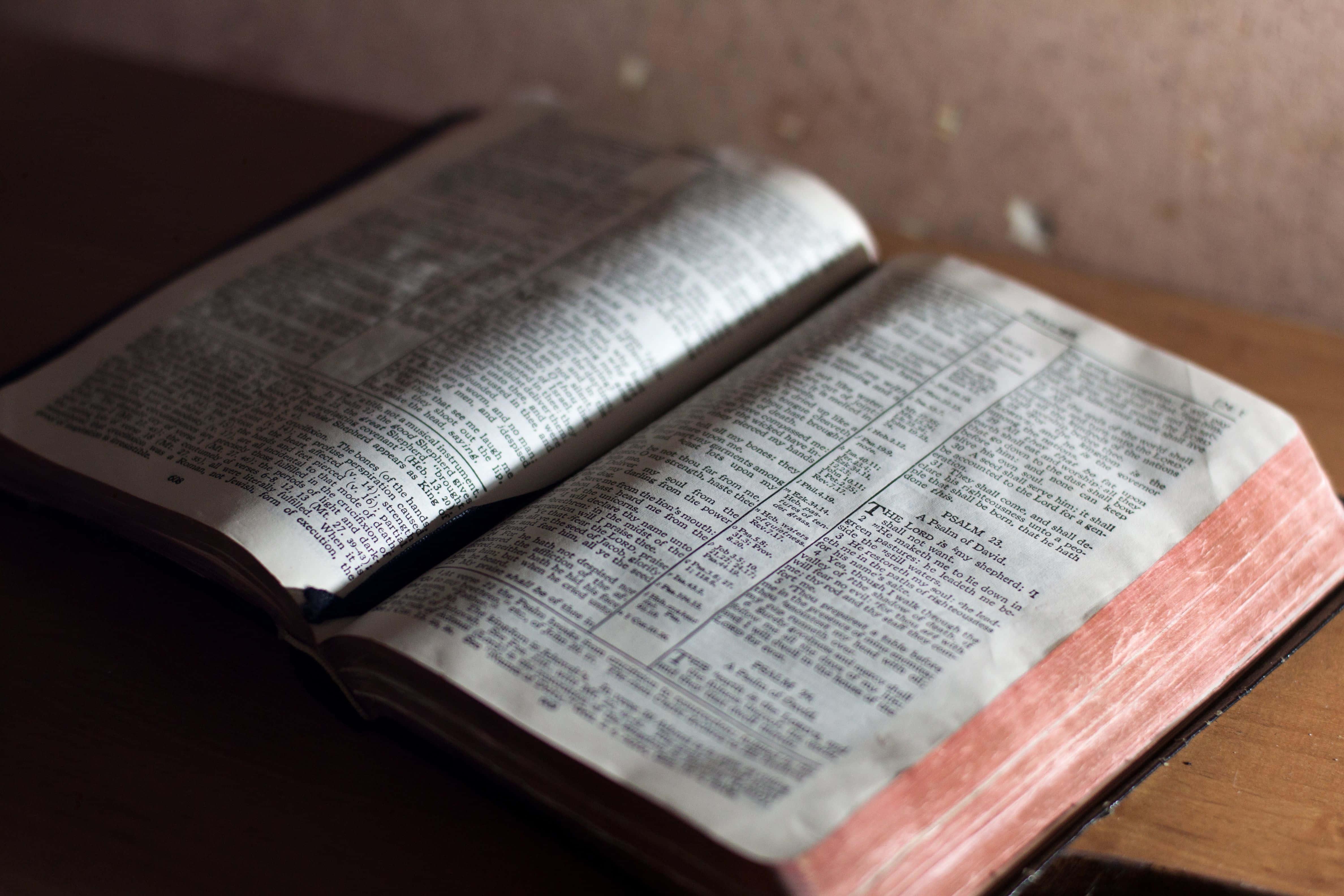 Bible Background — 4752x3168 wallpaper