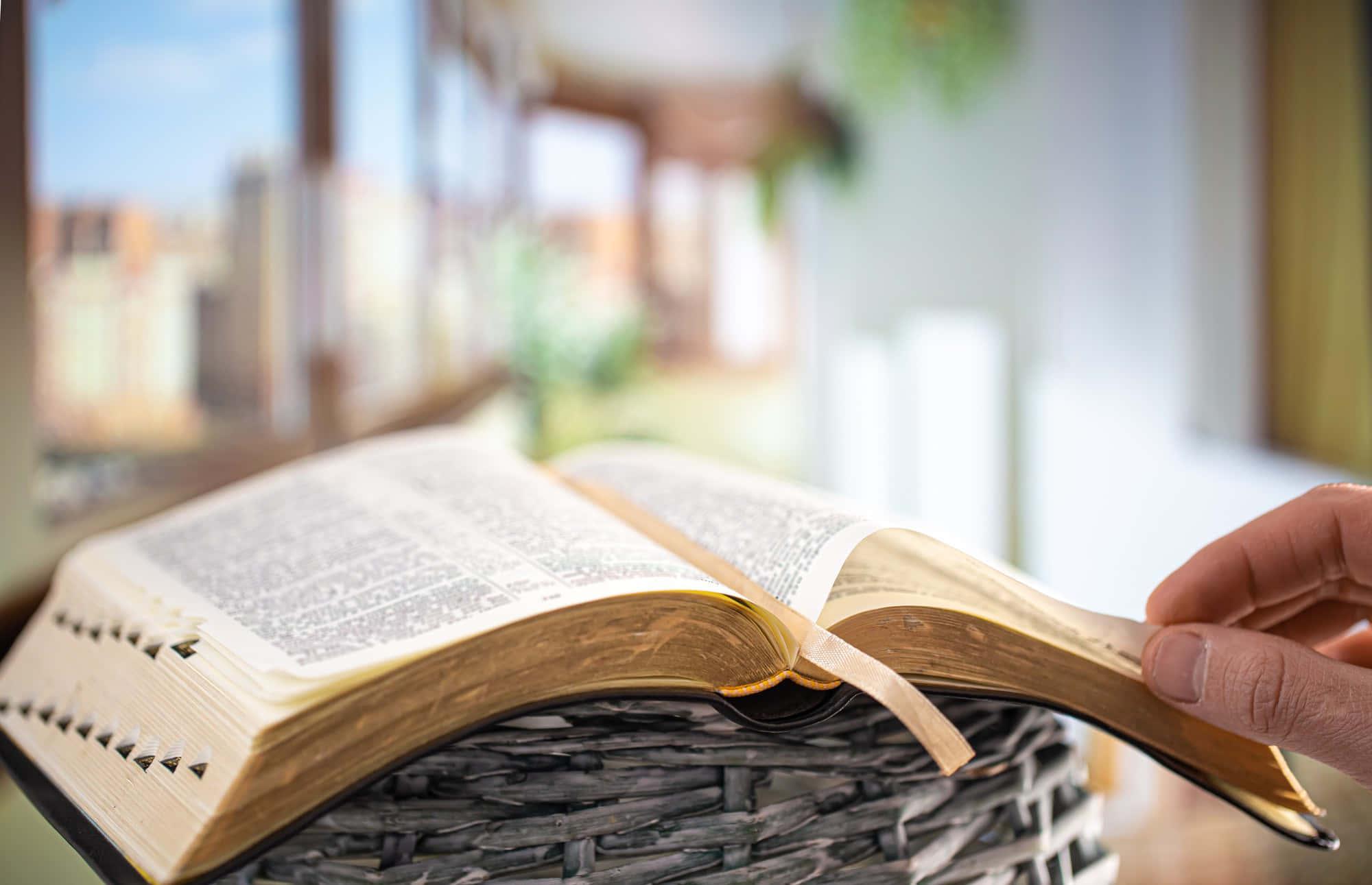 Bible Background — 2000x1291 wallpaper