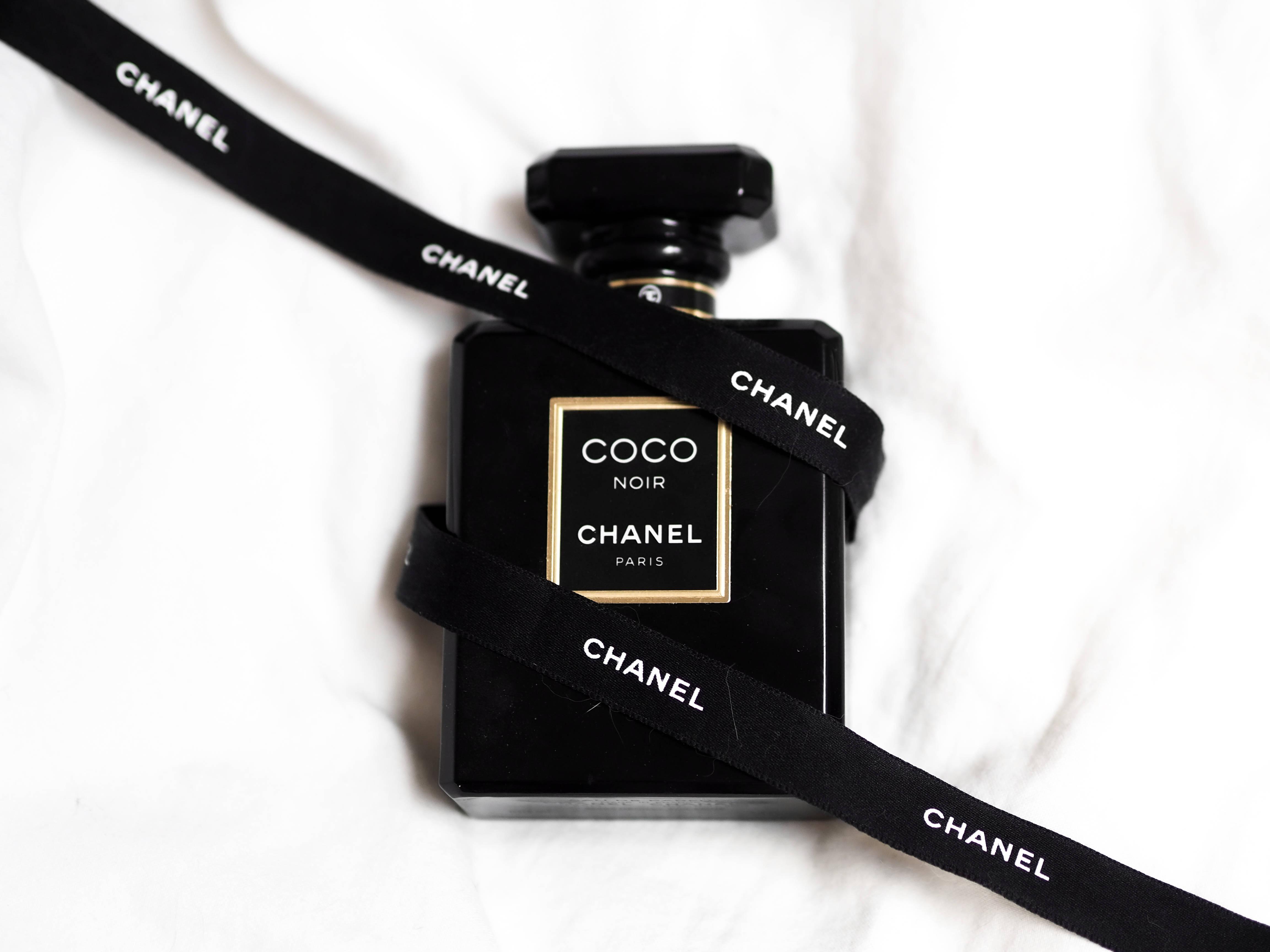 Black Aesthetic Chanel Noir With Ribbon — 4608x3456 wallpaper