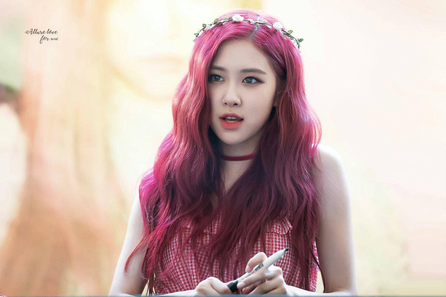 Blackpink Cute Rose Wearing Flower Wreath — 1500x1000 wallpaper