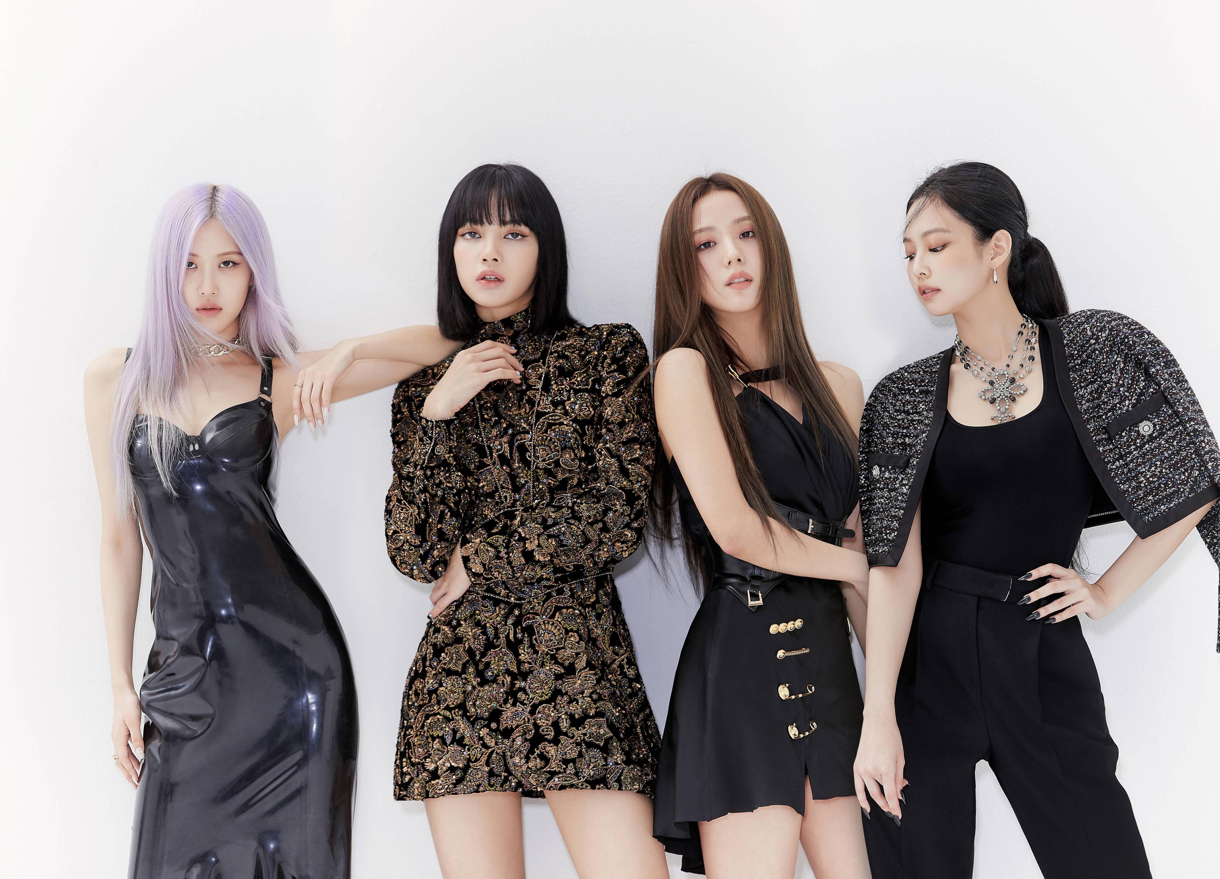 Blackpink Female Korean Stars — 4000x2883 wallpaper