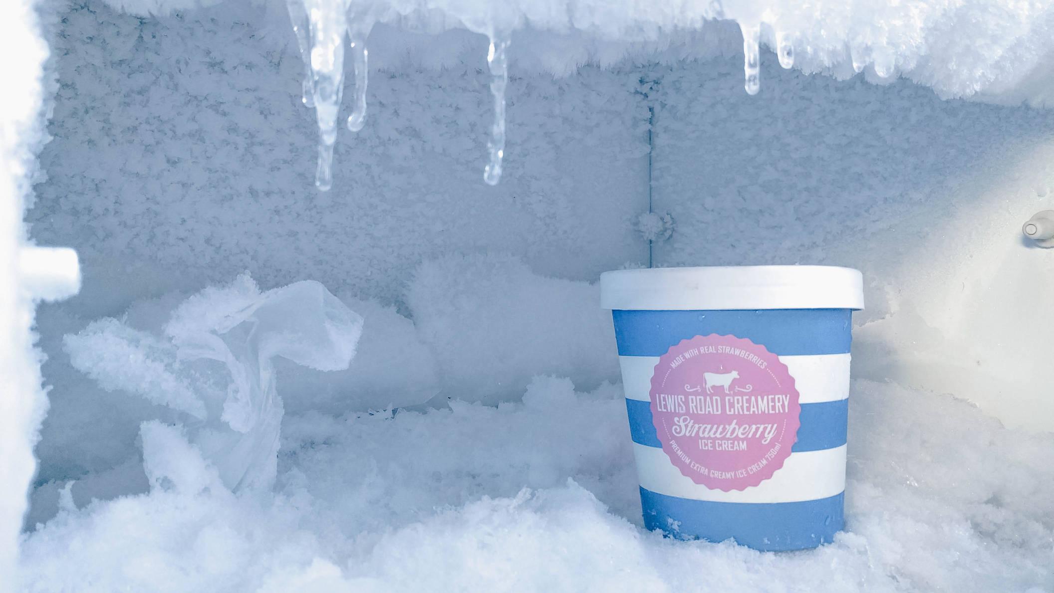 Blue Aesthetic Frozen Ice Cream — 2112x1189 wallpaper