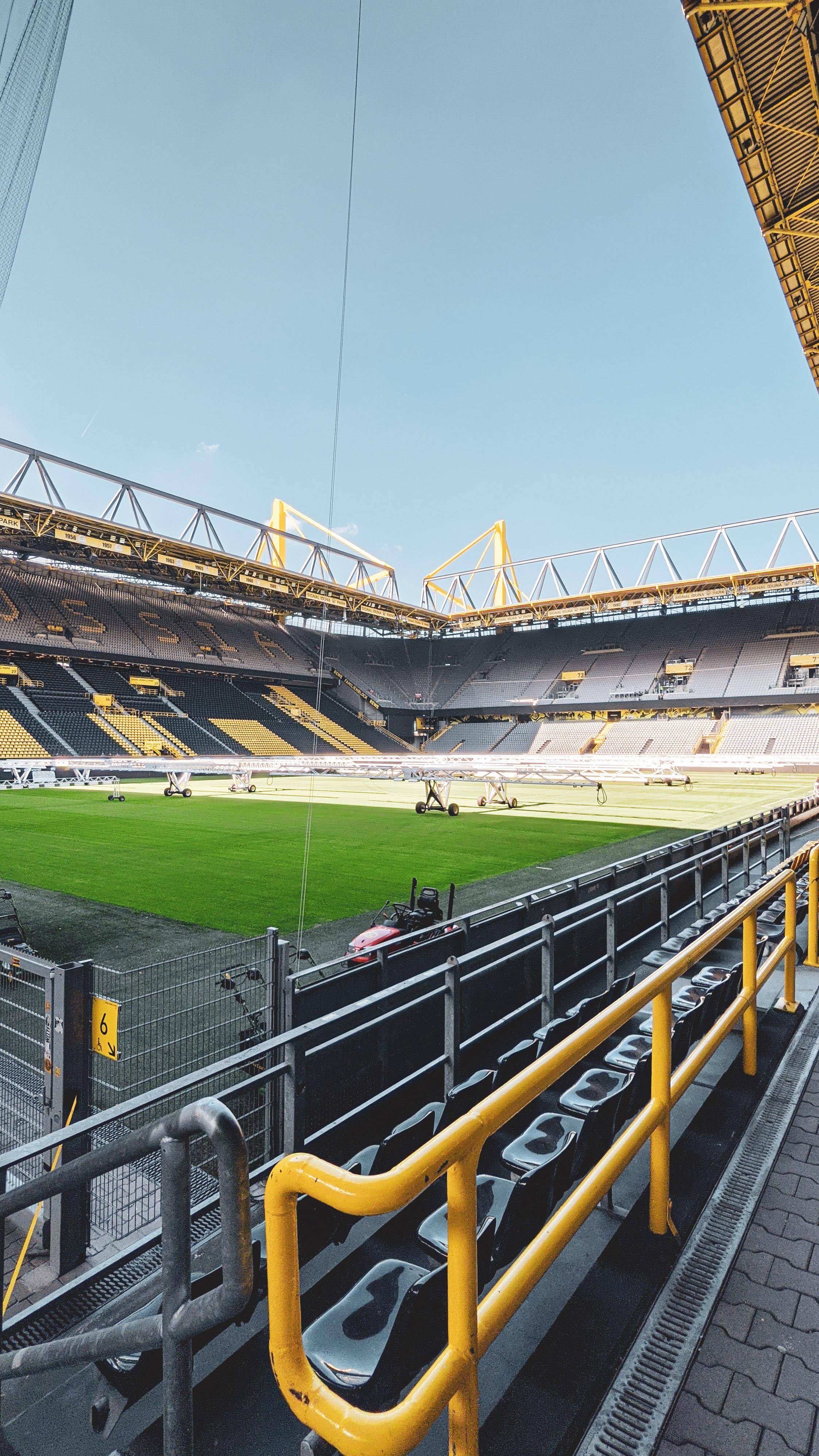 Borussia Dortmund Stadium — 2244x3989 wallpaper