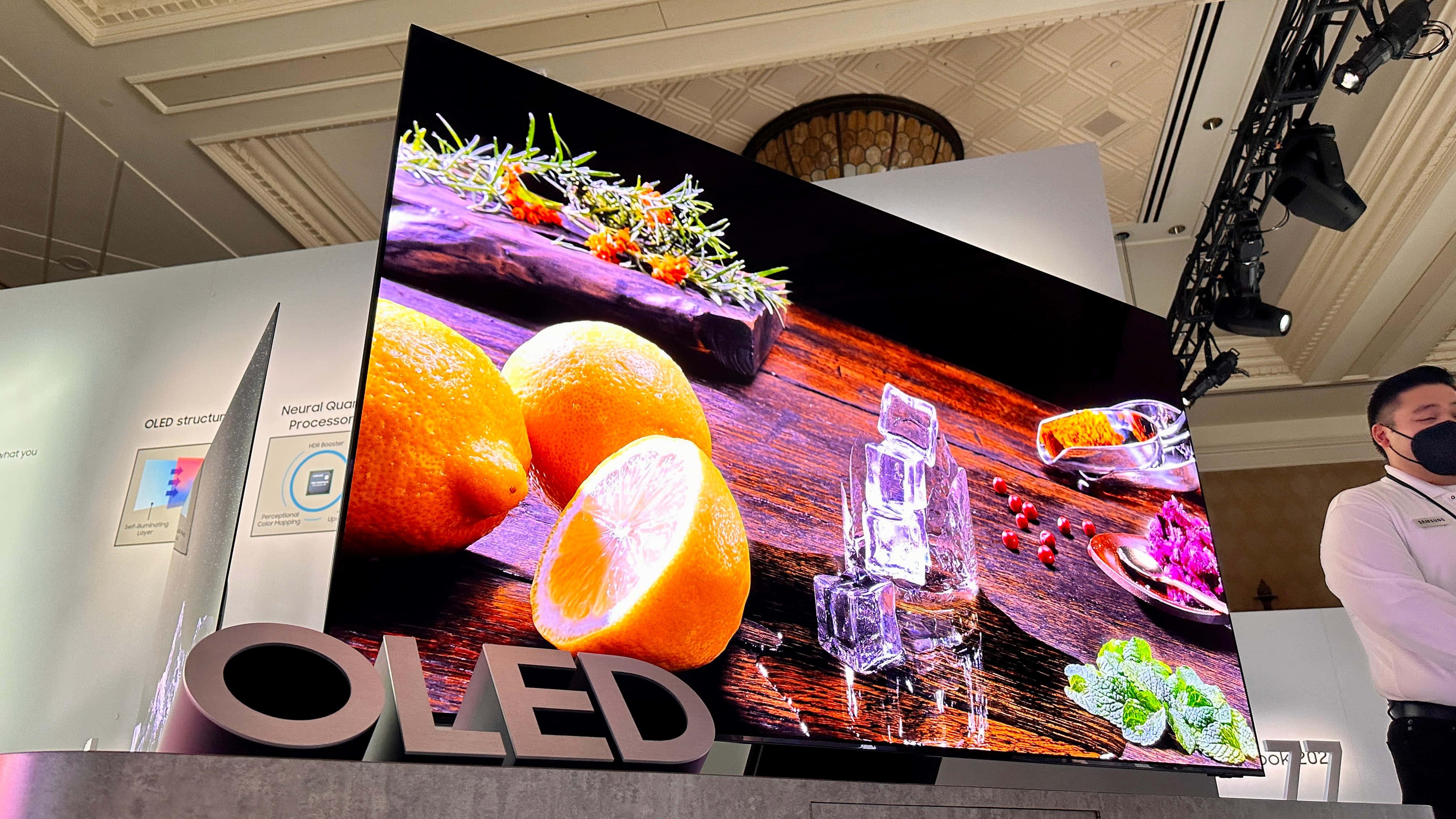 Bright Oled TV Screen Picture — 4032x2268 wallpaper
