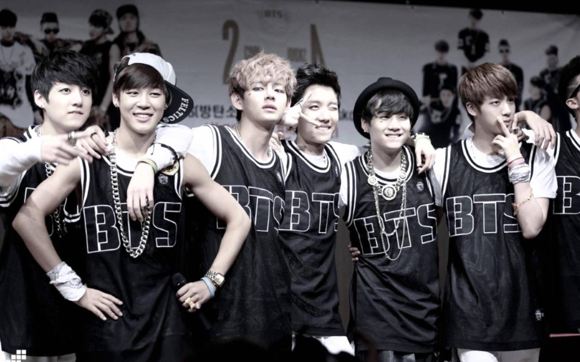 BTS Group Photo Debut 2013 — 1920x1200 wallpaper