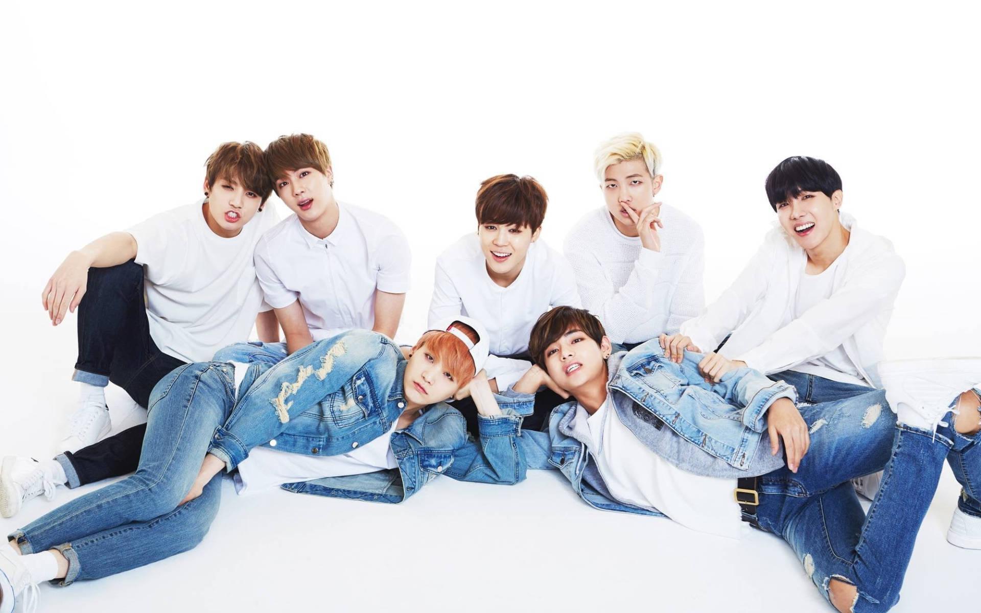 BTS Group Photo In Jeans — 1920x1200 wallpaper
