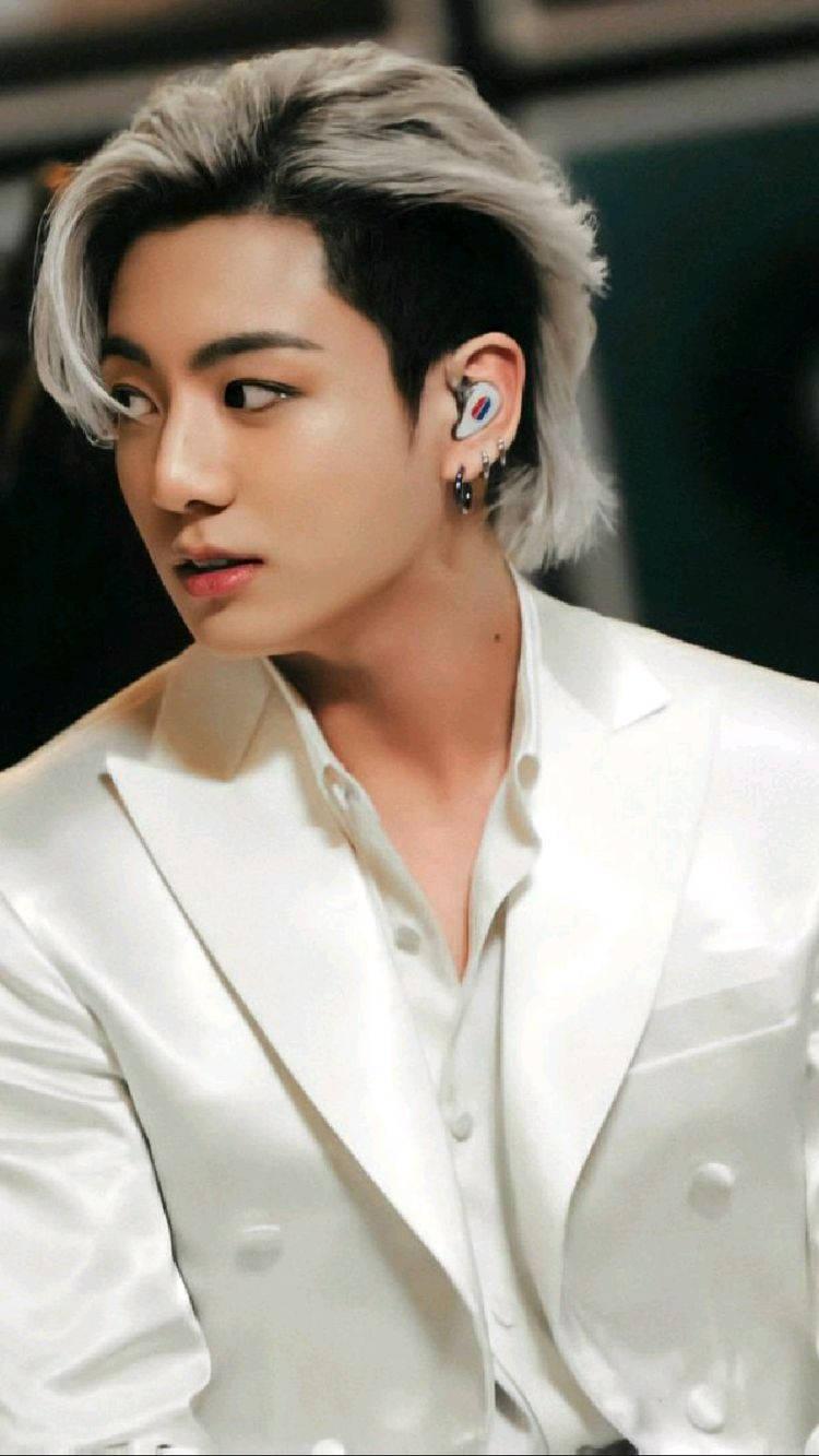 BTS Jungkook Undercut — 750x1333 wallpaper