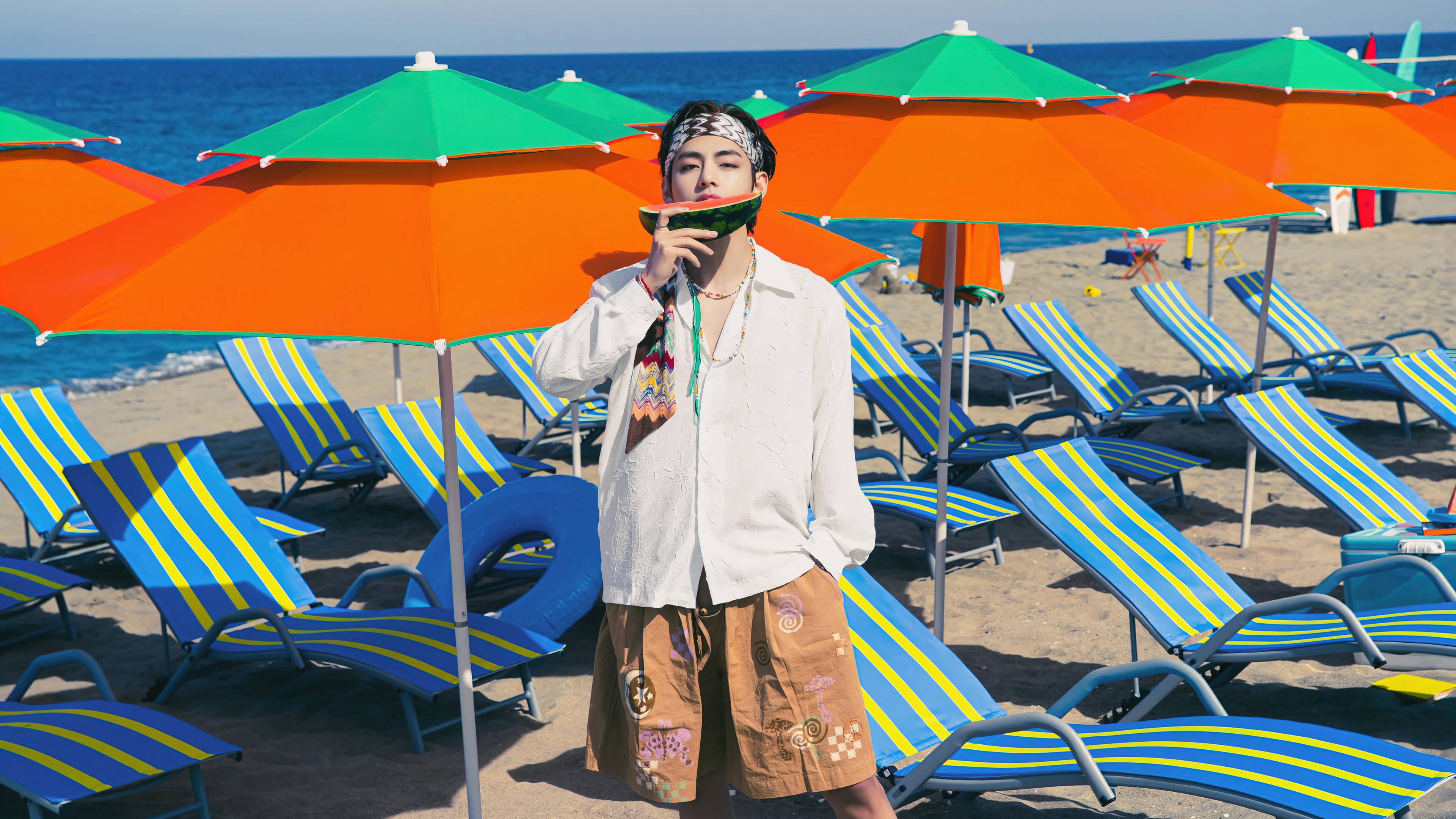 BTS Taehyung On The Beach — 3840x2160 wallpaper