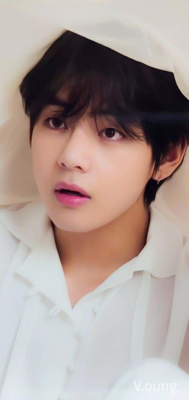 BTS V, ready to make an impact. — 720x1520 wallpaper
