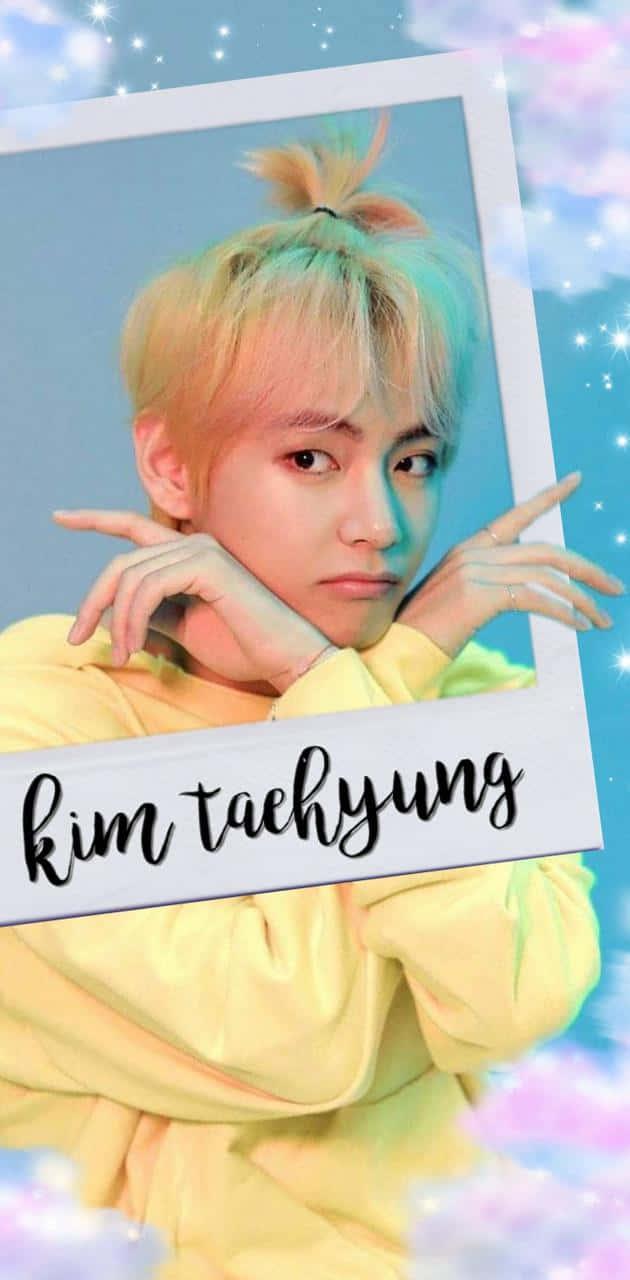 BTS V with a bright, positive smile — 630x1280 wallpaper
