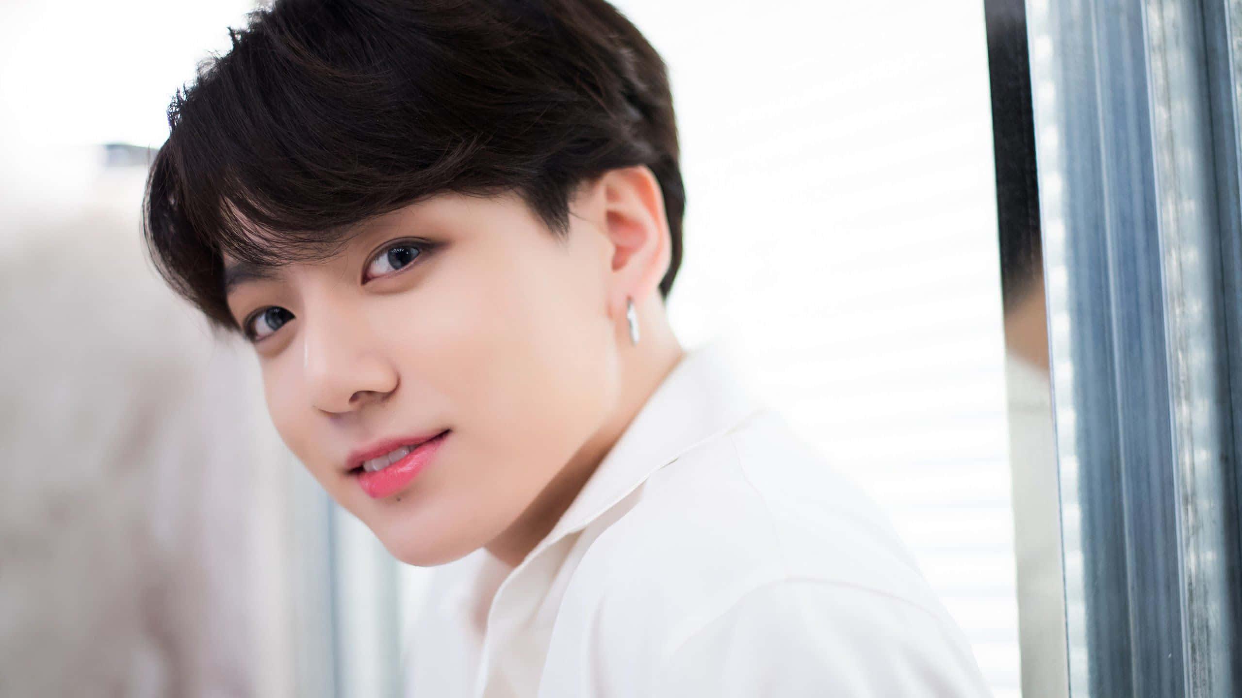 BTS’s Jungkook is ready to take K-pop fame by storm — 2560x1440 wallpaper