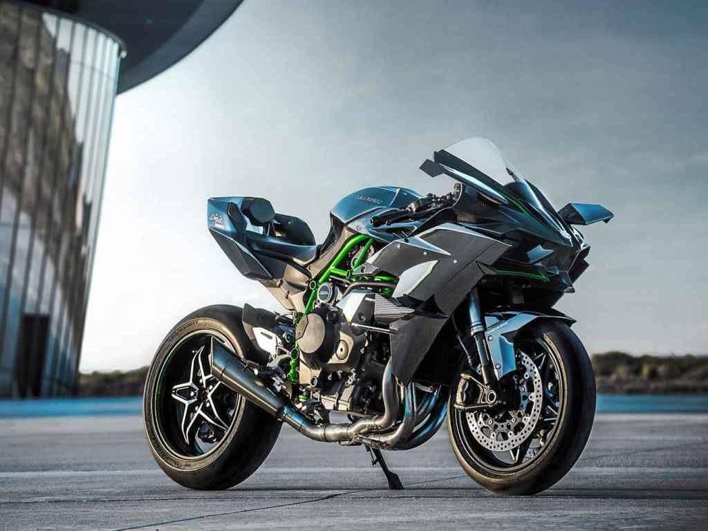 Majestic Kawasaki H2R Parked Outside a Stylish Building — 1024x768 wallpaper