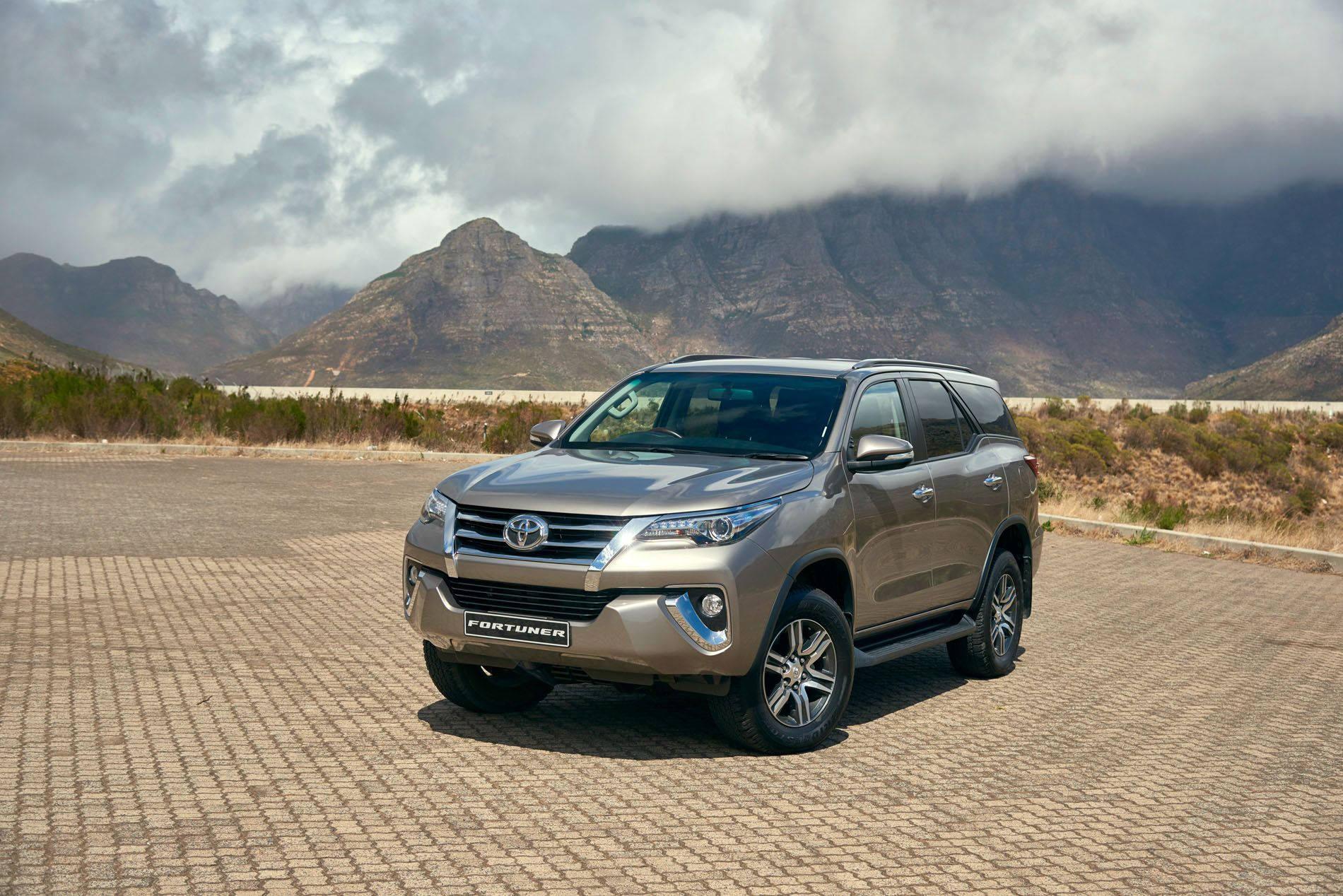 Outstanding Performance - 2016 Toyota Fortuner High Grade Variant — 1900x1268 wallpaper