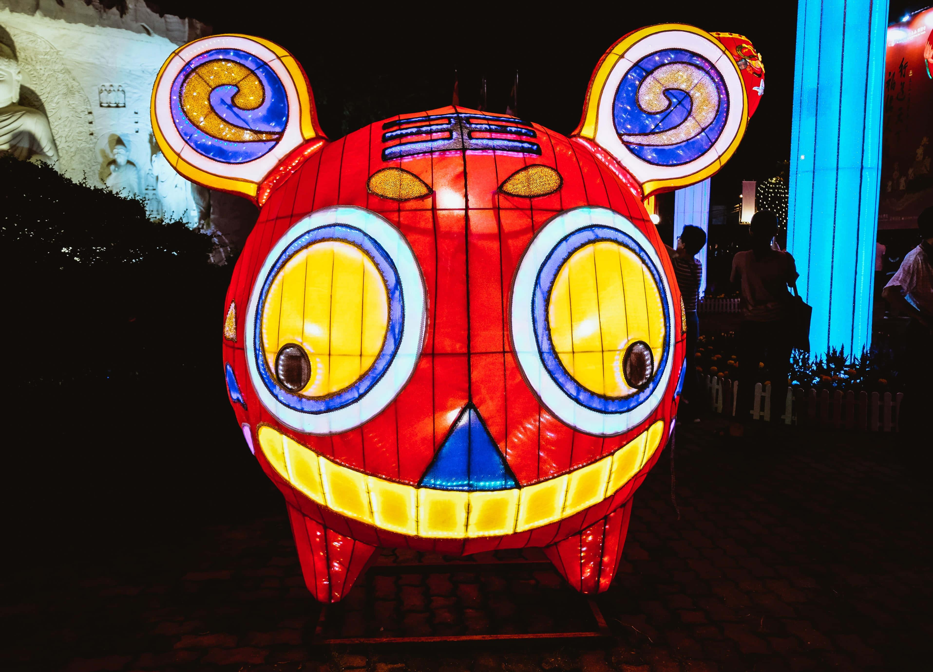 Cartoon Lantern Animal Picture — 3830x2762 wallpaper