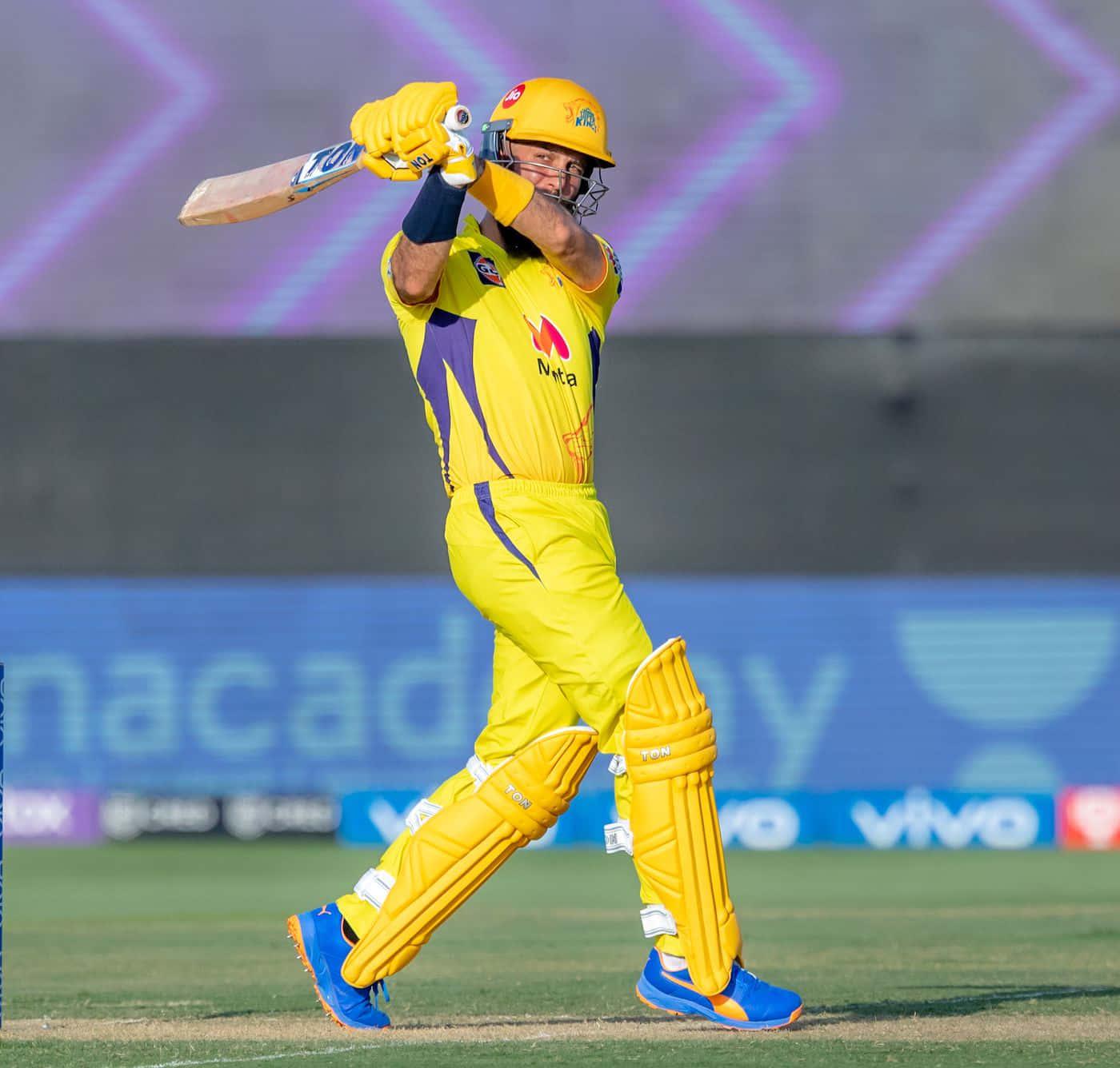 Chennai Super Kings Players in Action — 1400x1336 wallpaper
