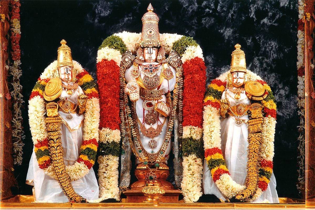 Consorts With Lord Venkateswara 4K — 1200x800 wallpaper