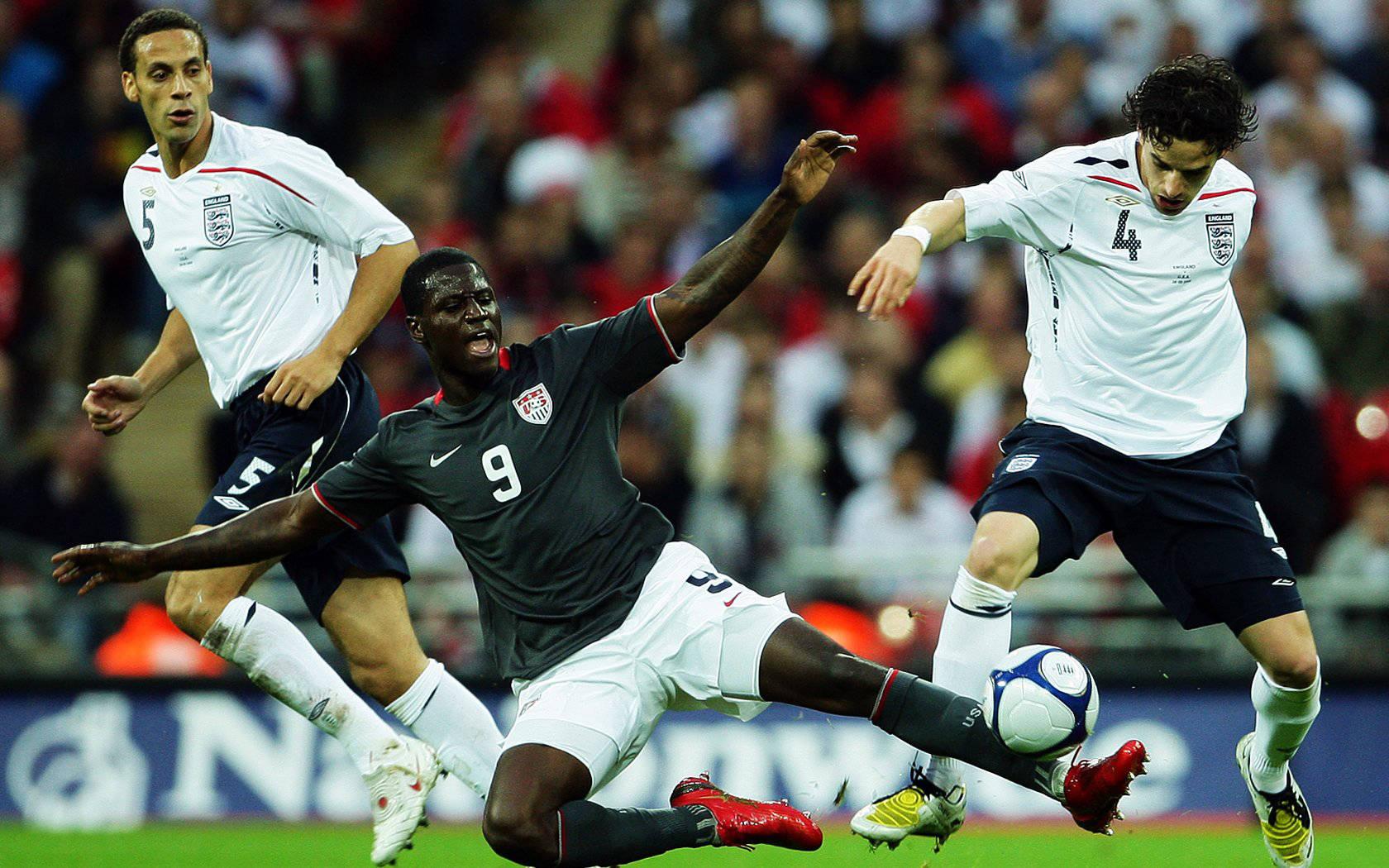 Cool Soccer Player Eddie Johnson — 1680x1050 wallpaper