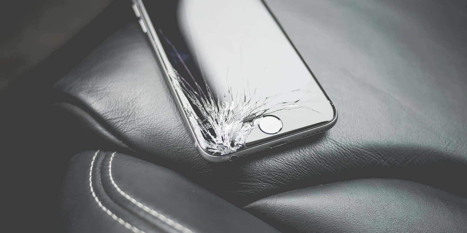 Cracked Screen pictures — 1920x960 wallpaper