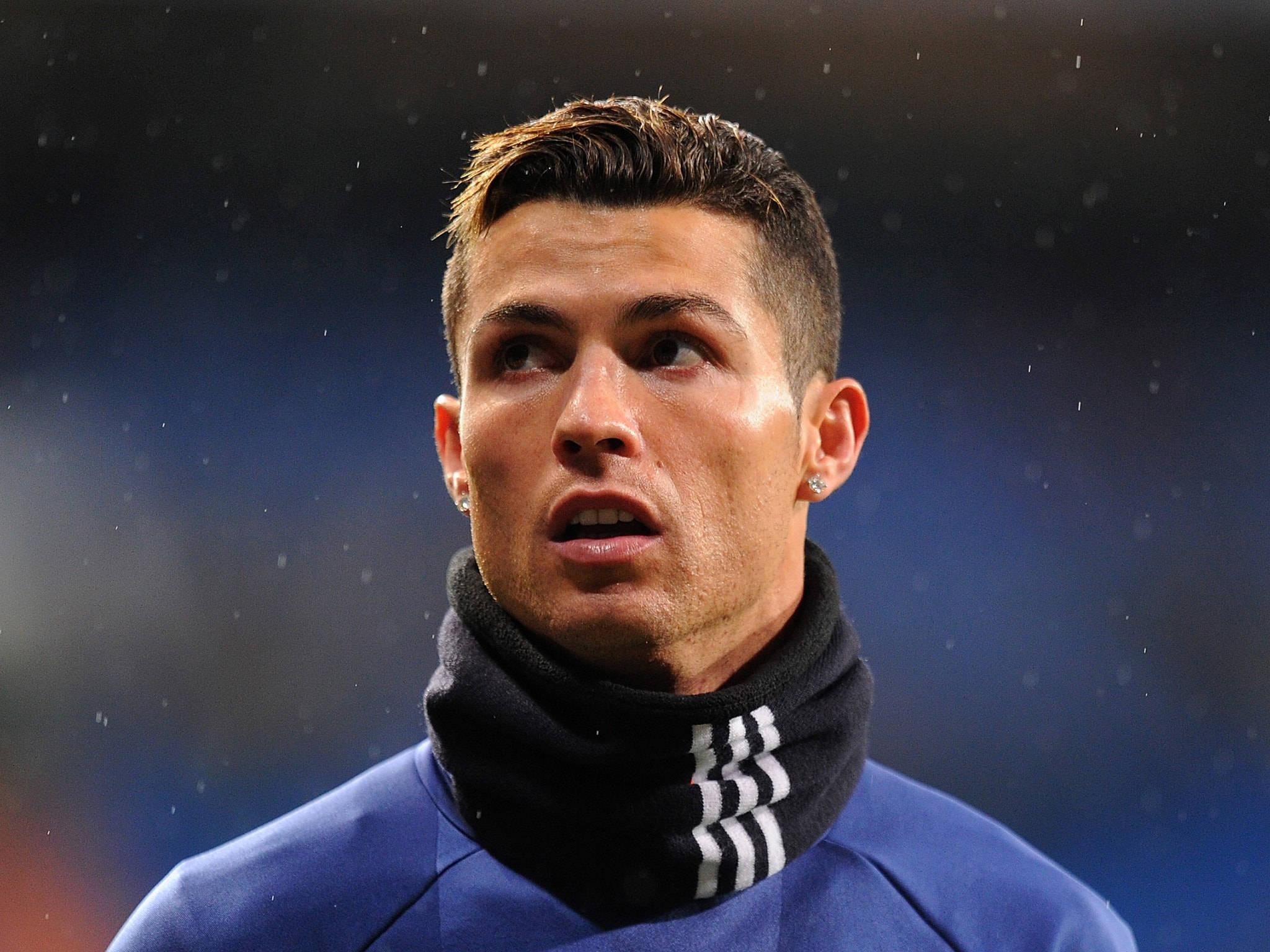 Cristiano Ronaldo Concentrates on the Soccer Pitch