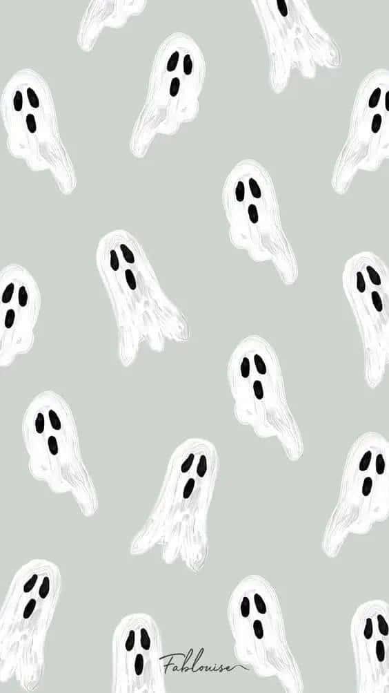 Cute ghost getting ready for Halloween! — 564x1003 wallpaper