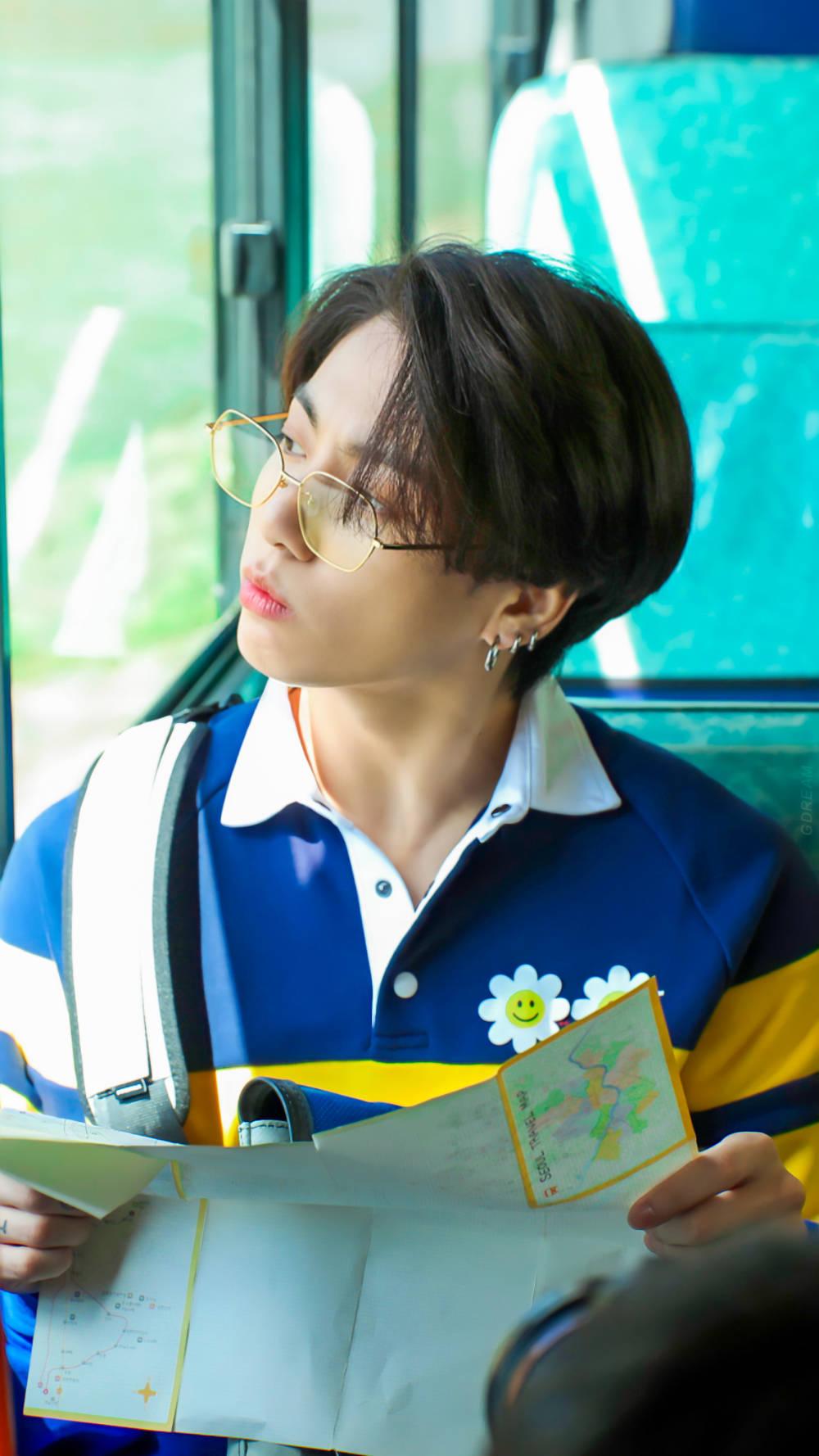 Cute Jungkook With Glasses — 1000x1778 wallpaper