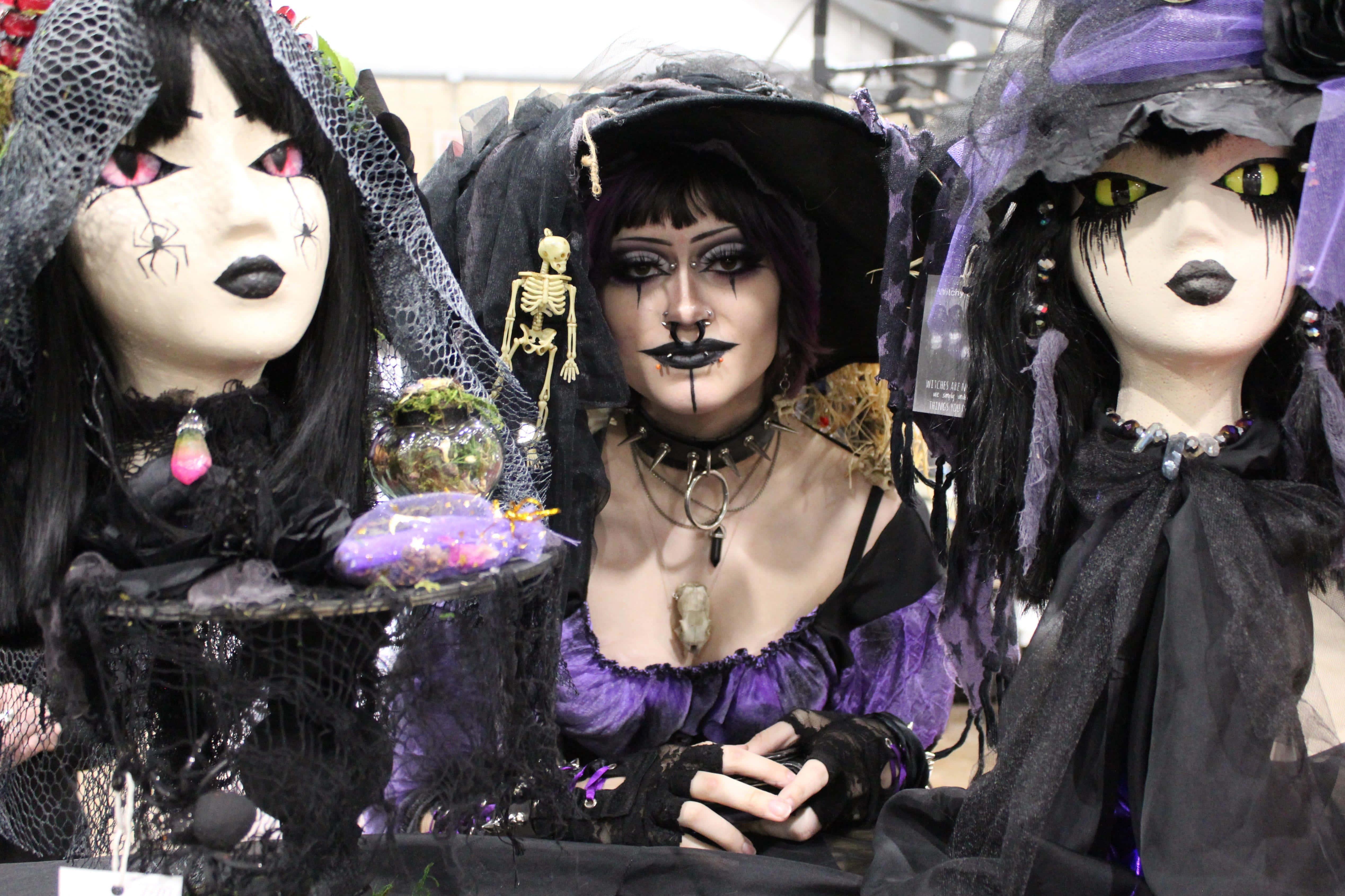 Dark Witch Horror Picture — 5075x3383 wallpaper