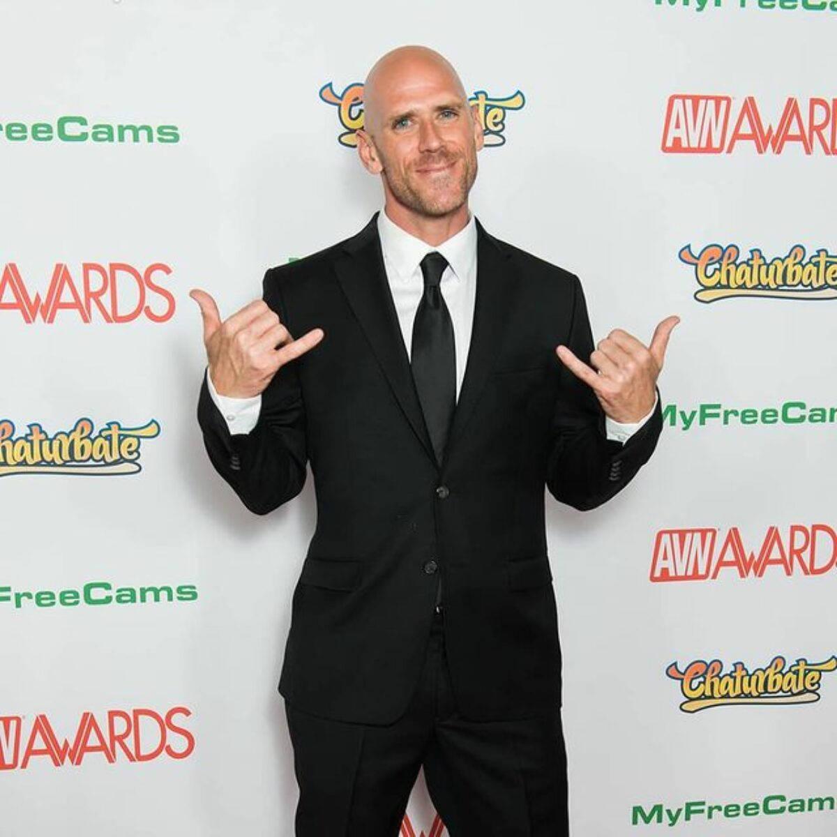 Distinguished Adult Film Star Johnny Sins at the Prestigious AVN Awards. — 1200x1200 wallpaper