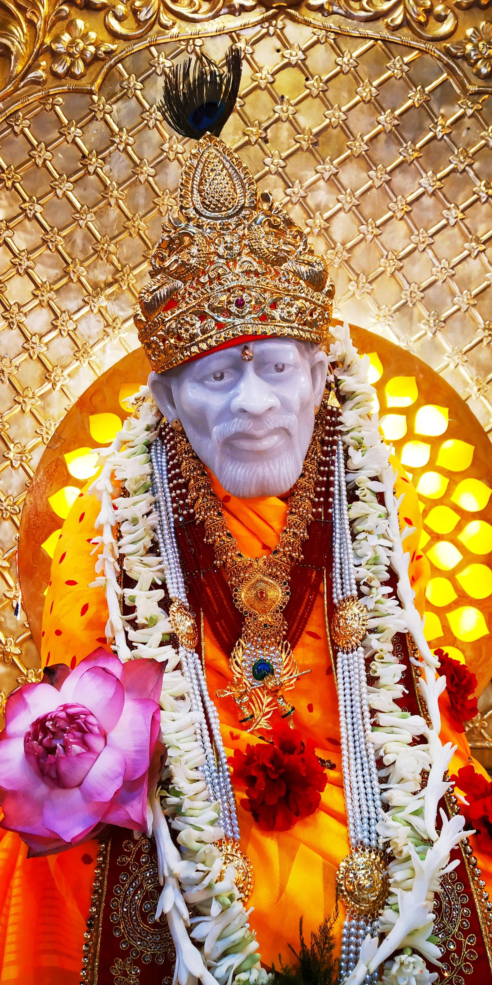 Divine Serenity - Sai Baba on Phone — 2000x4000 wallpaper