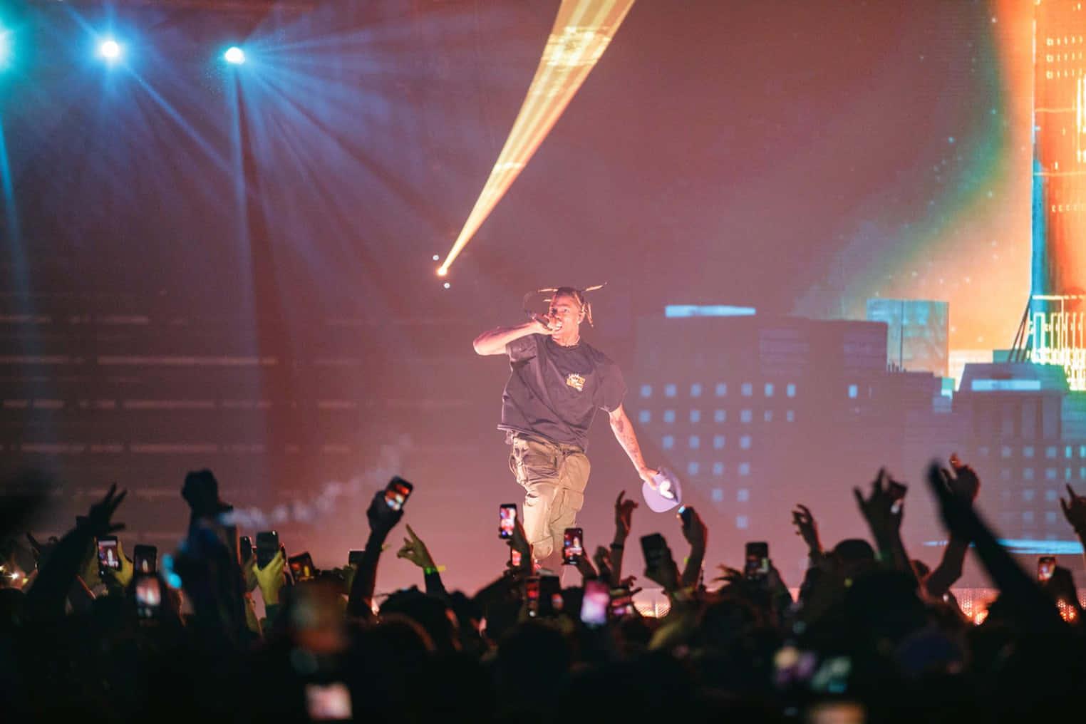Dream Chaser: Hip-hop artist Travis Scott builds a successful career — 1524x1016 wallpaper