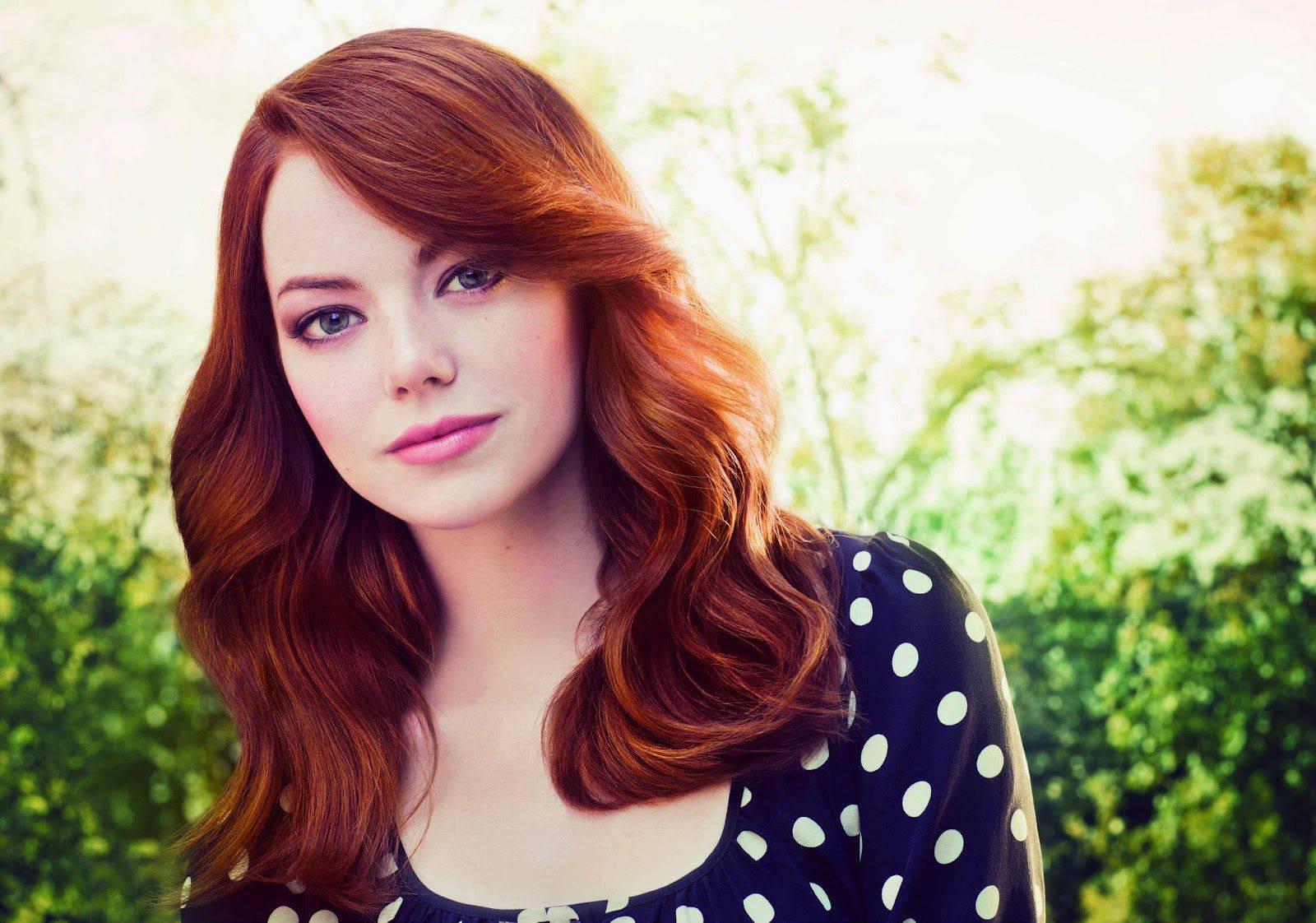 Emma Stone, a redhead girl with a charismatic personality. — 1600x1122 wallpaper