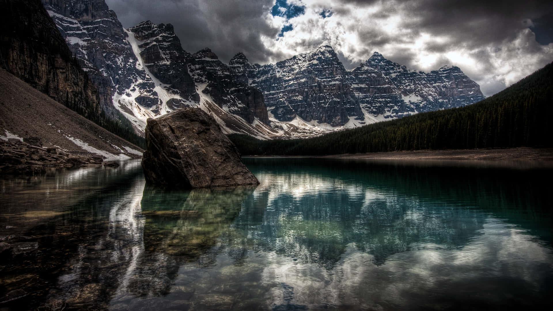 Enjoy stunning 1080p visuals on your screen — 1920x1080 wallpaper