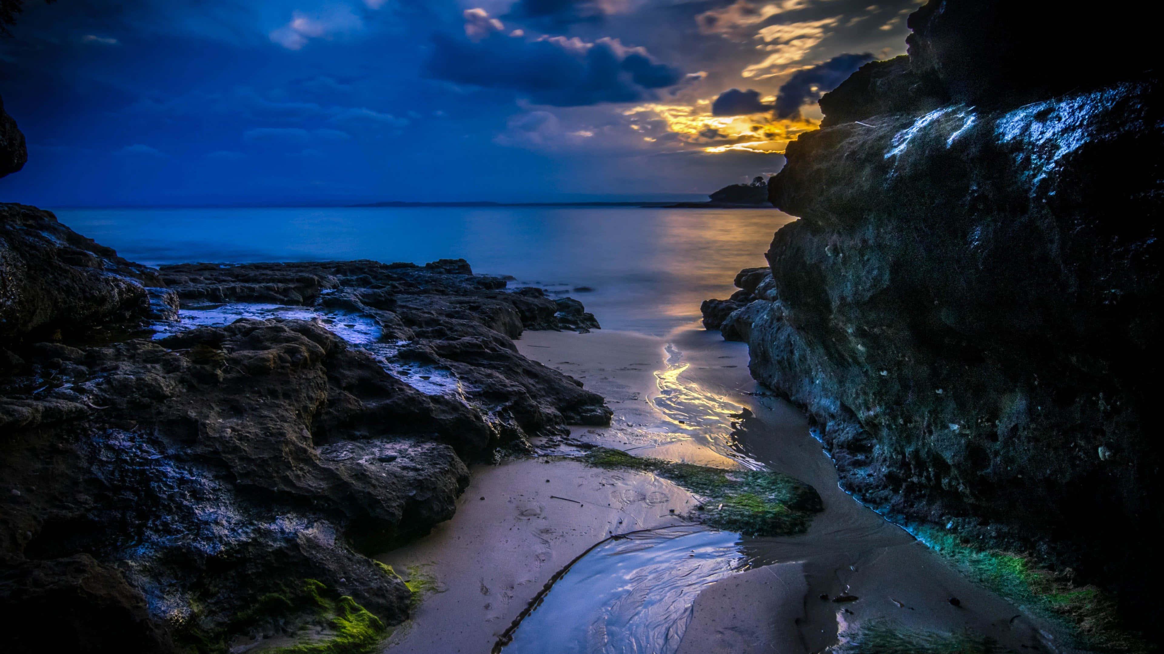 Enjoying a tranquil summer day. — 3840x2160 wallpaper