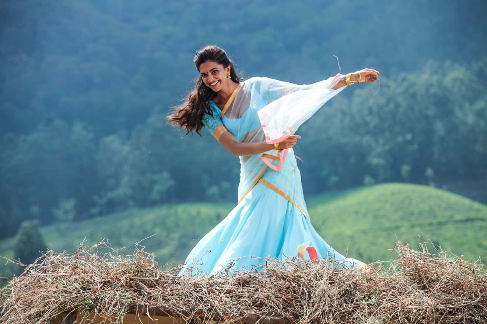 Enjoying the Bollywood Dream! — 1600x1066 wallpaper