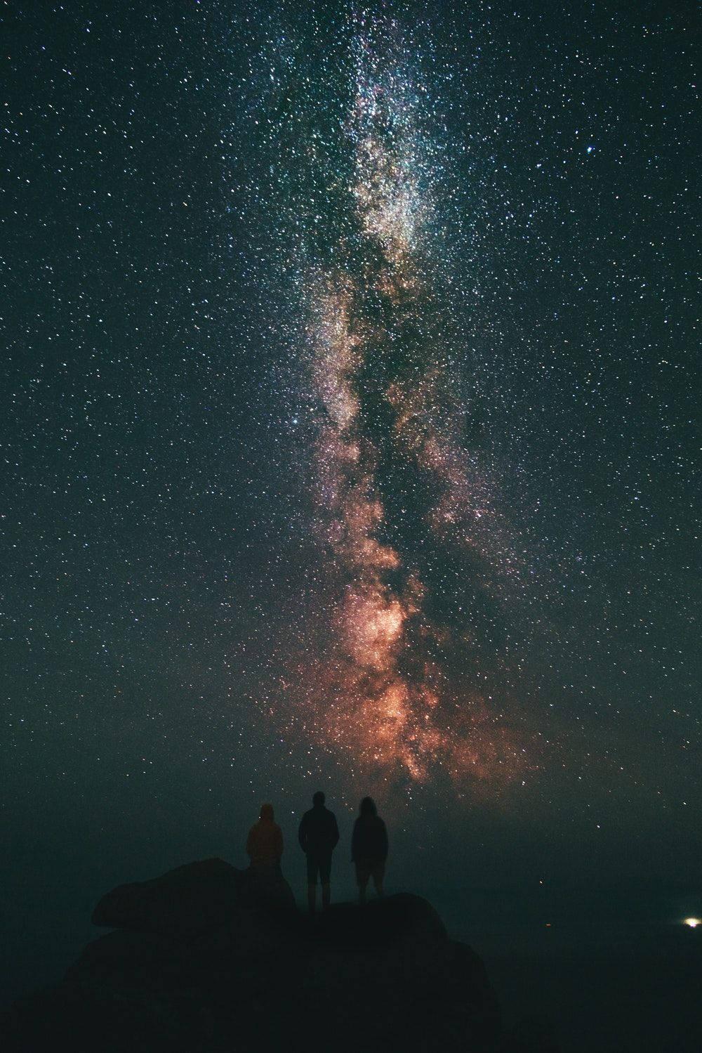 Explore the Galaxy with Android — 1000x1499 wallpaper