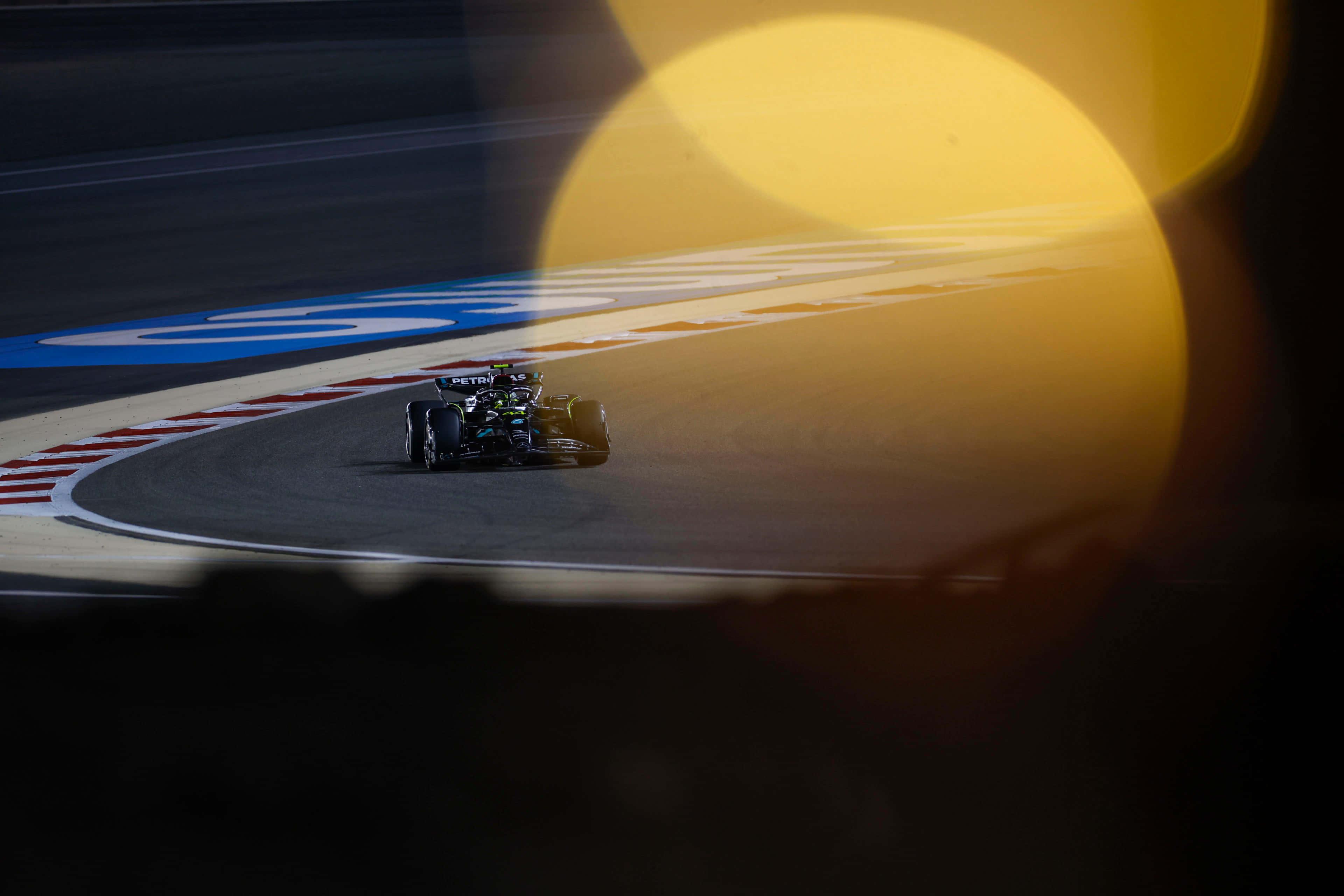 F1 background — 3840x2560 wallpaper