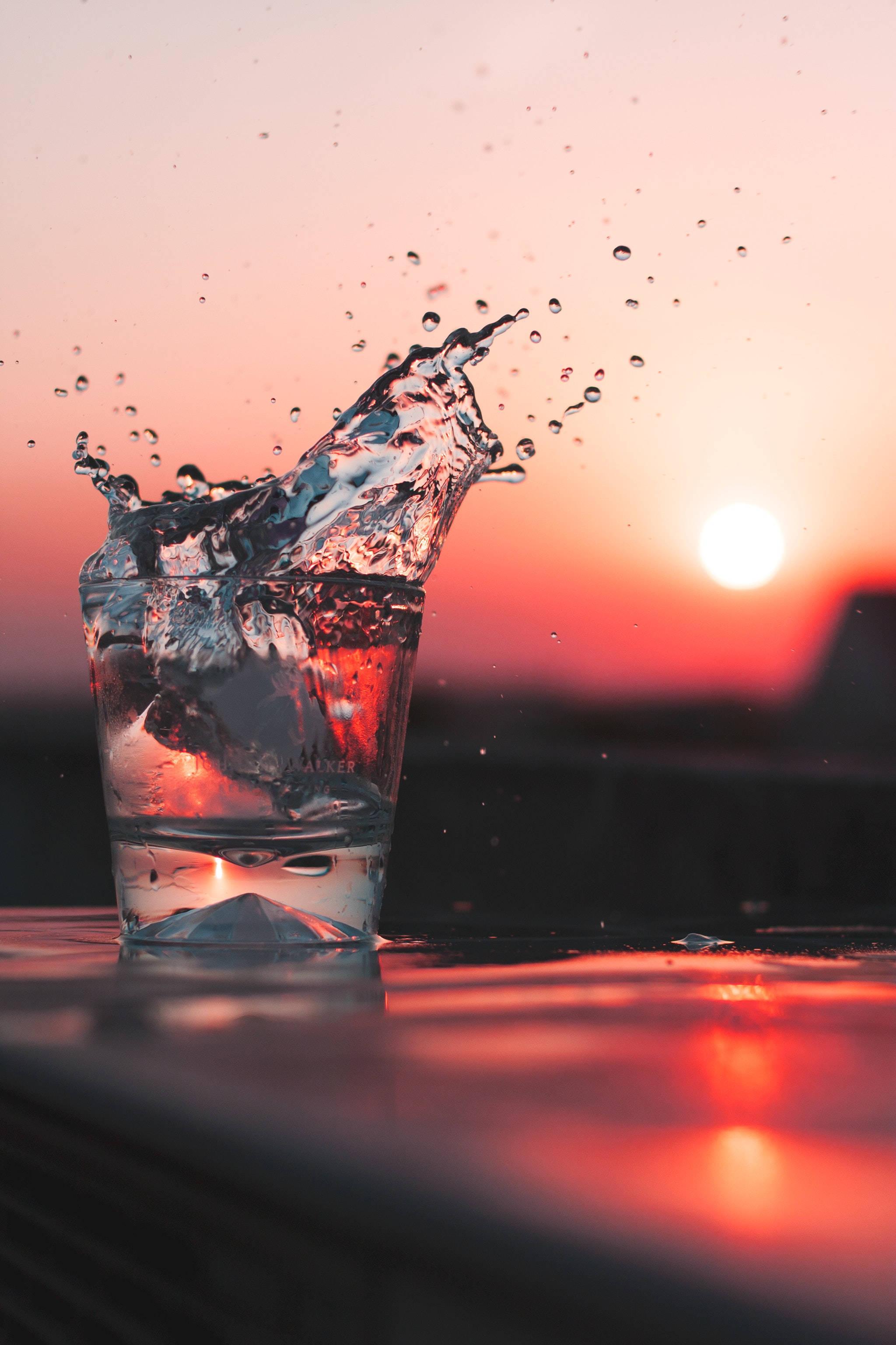 Feeling the serenity of the setting sun with the new Android Glass — 2048x3072 wallpaper