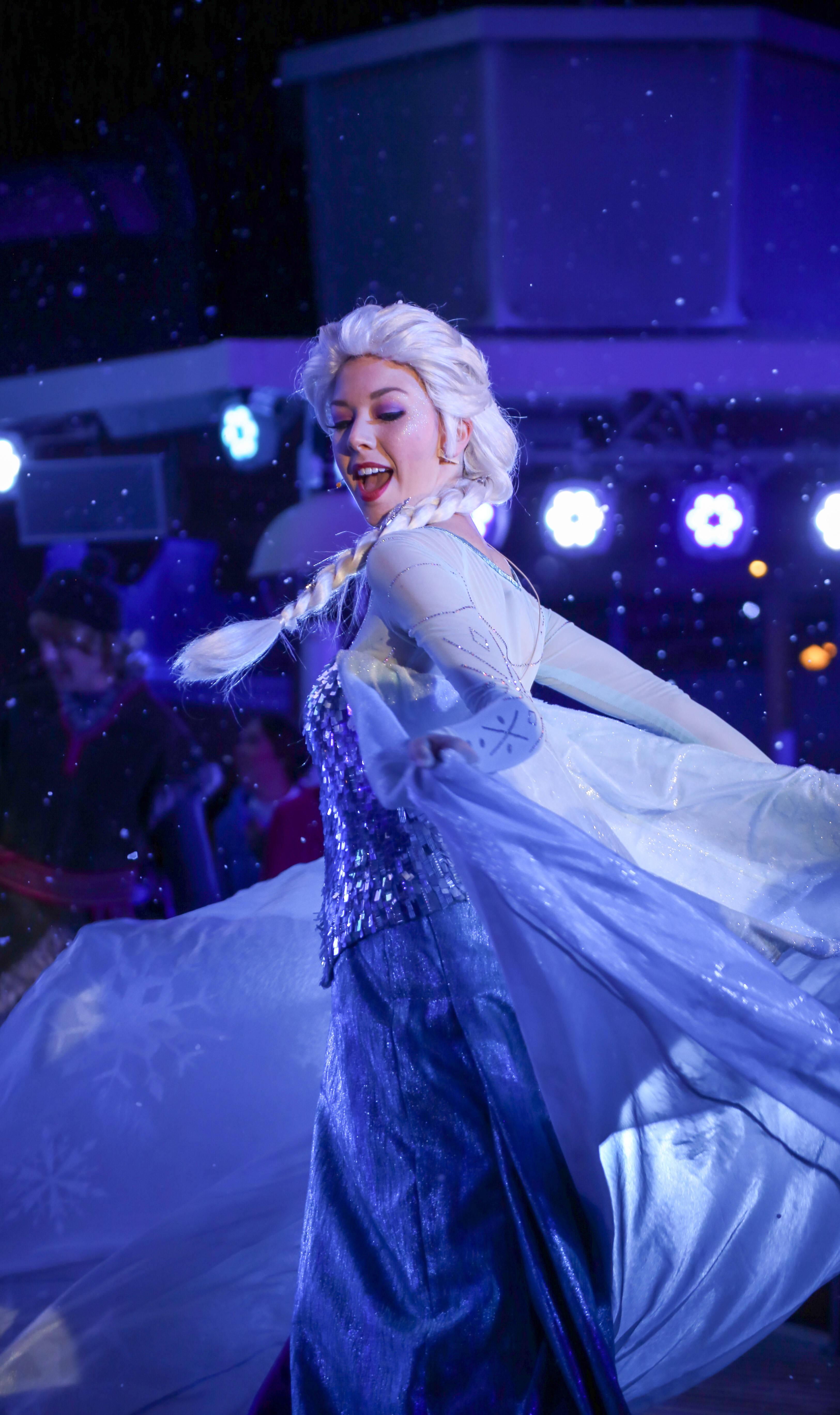 Frozen Disney Princess Elsa — 3250x5472 wallpaper