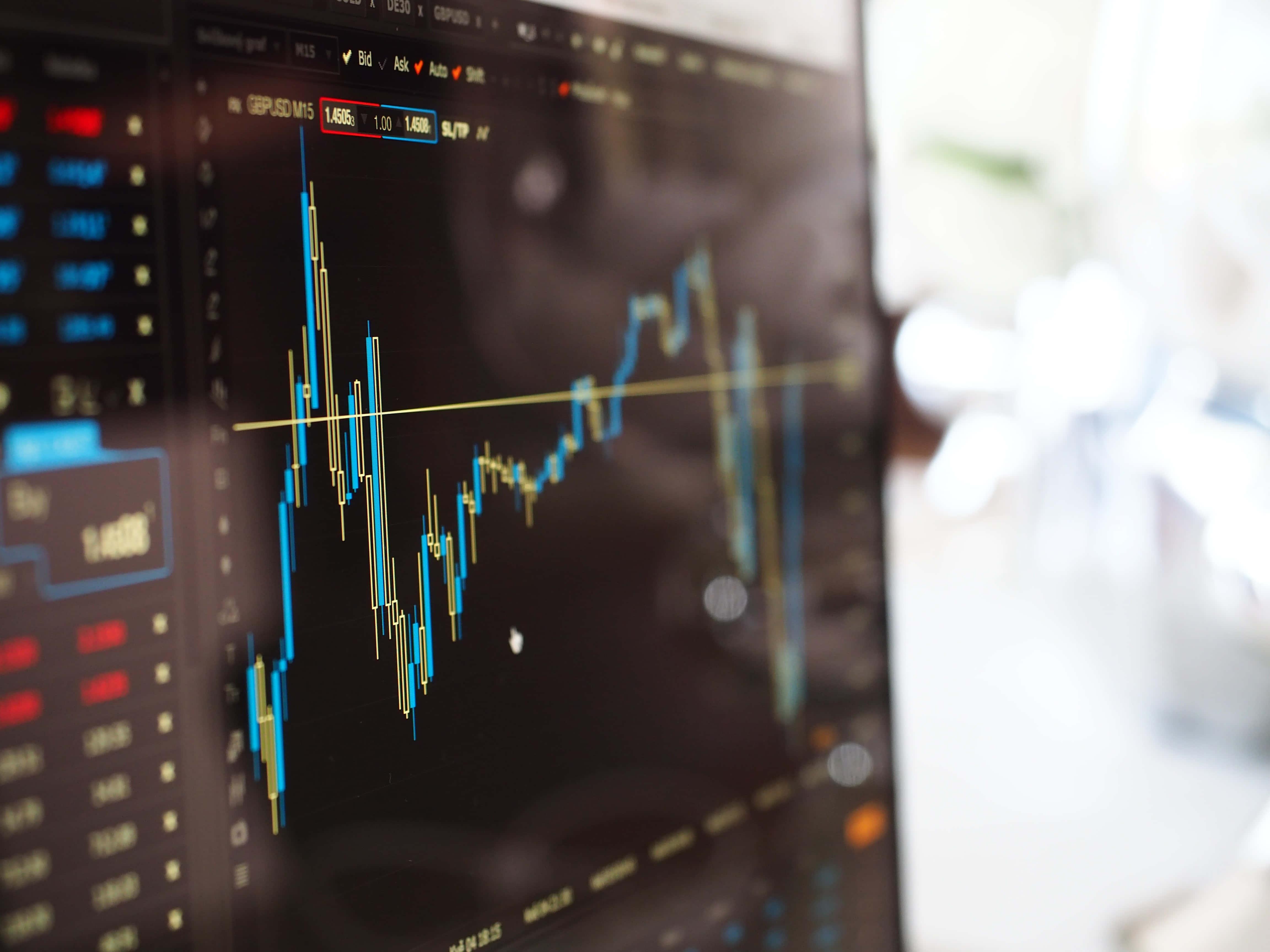 Gain Economic Freedom through Trading — 4608x3456 wallpaper