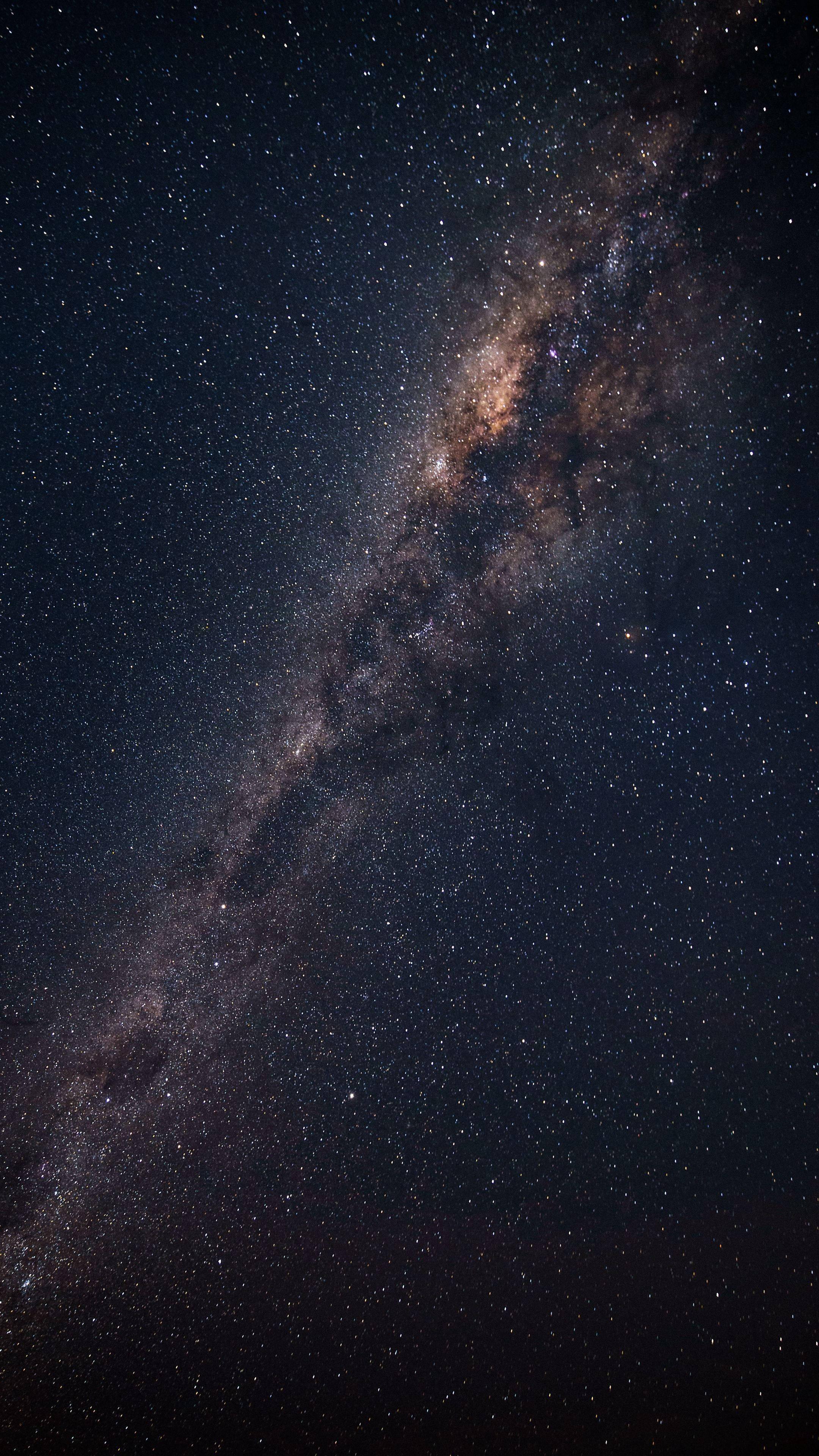Galaxy 4K Ultra HD Dark Phone — 2160x3840 wallpaper