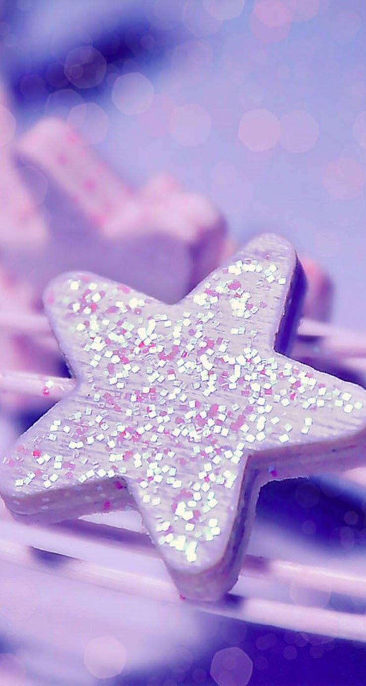 Girl Phone Screen Features Lovely Star — 740x1384 wallpaper
