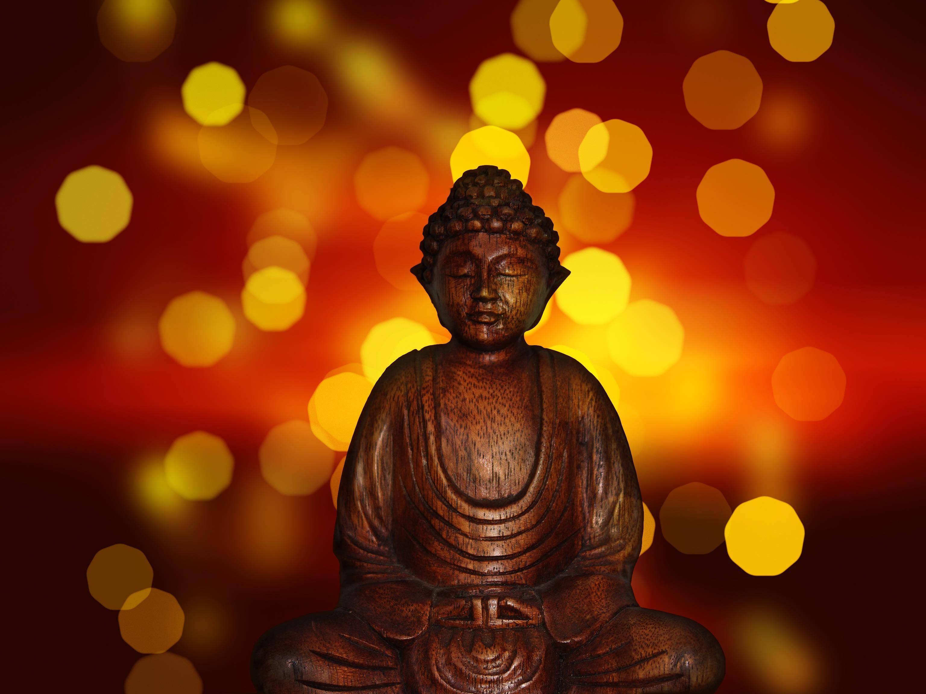 Glowing Spiritual Being — 3072x2304 wallpaper