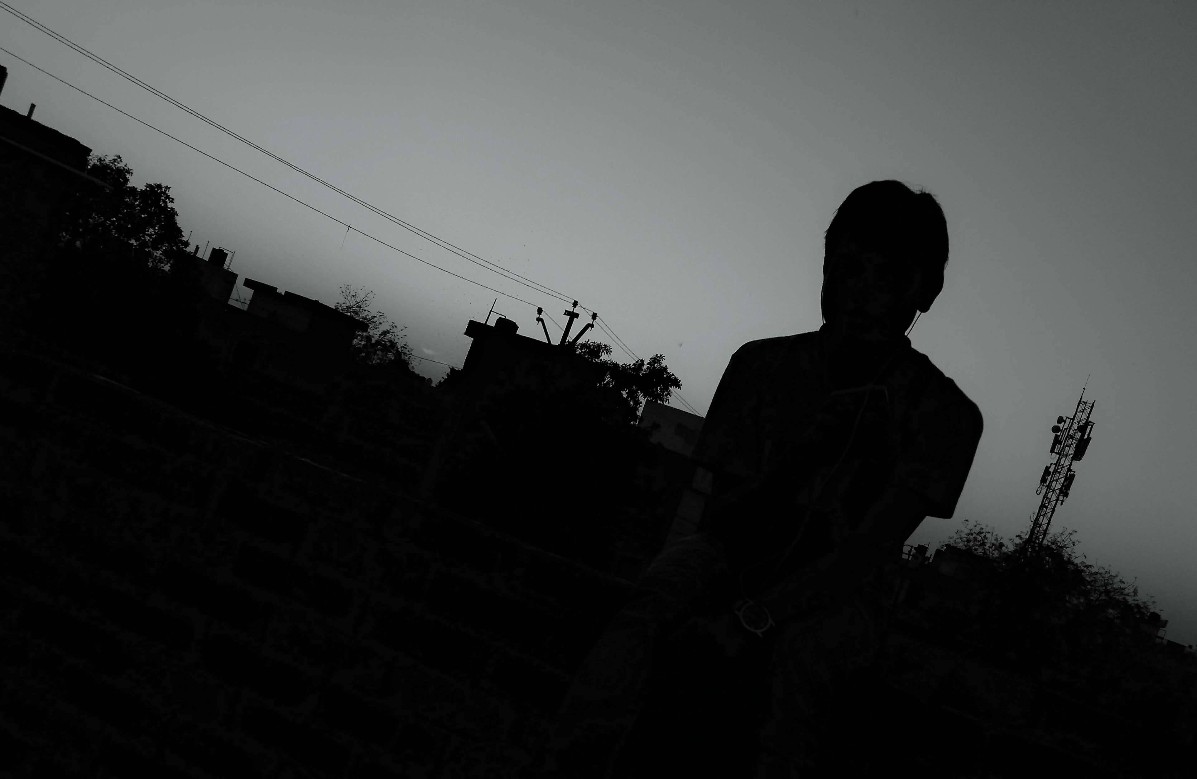 Grayscale Sad Boy — 3840x2501 wallpaper