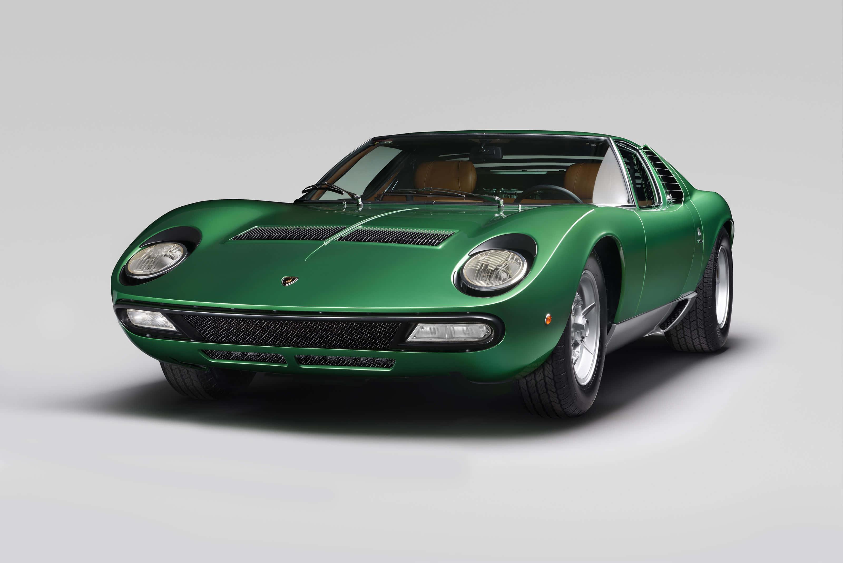 Green Lamborghini Car Picture — 3200x2136 wallpaper
