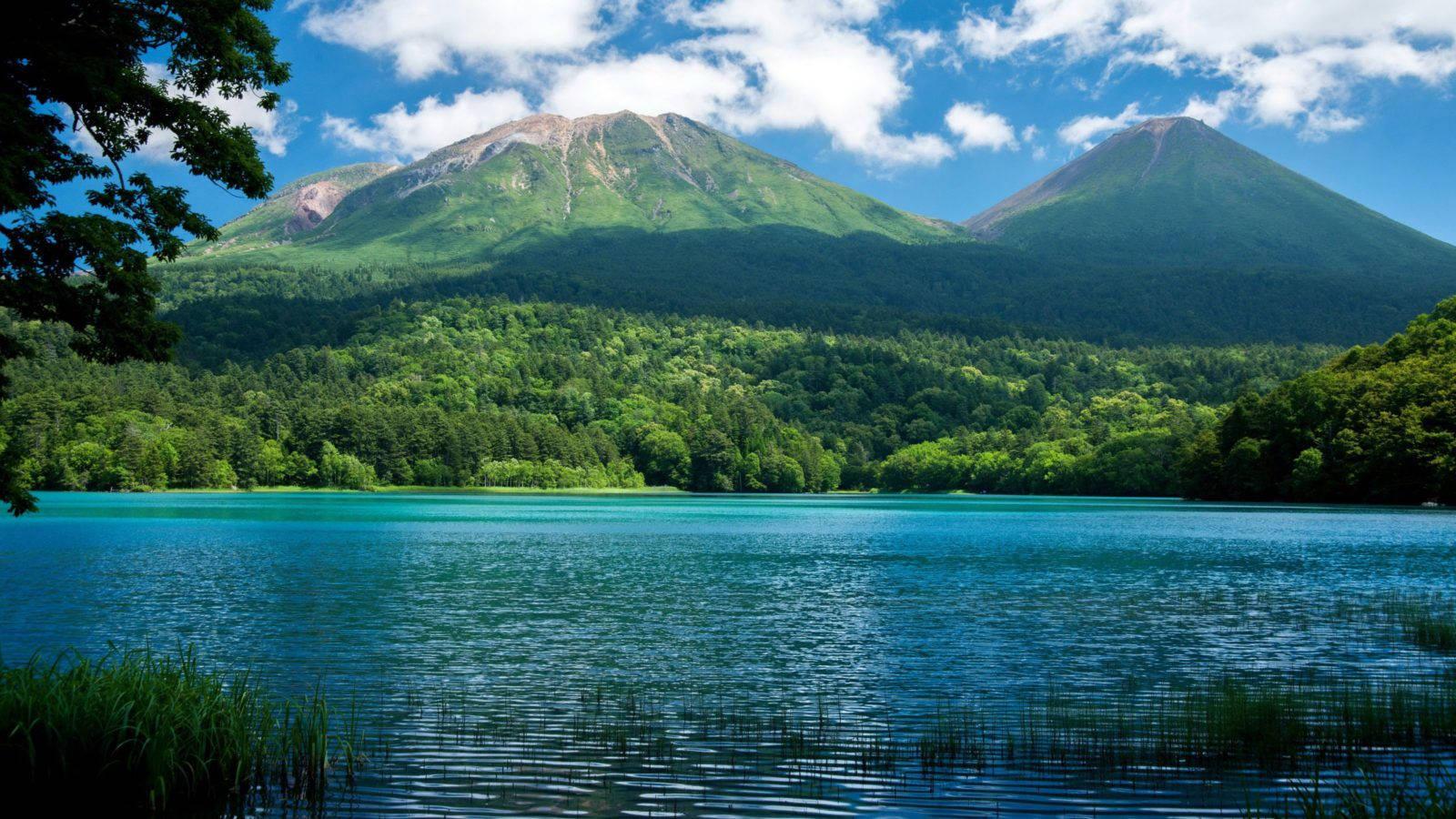 Green Mountains Blue Lake Nature — 1600x900 wallpaper