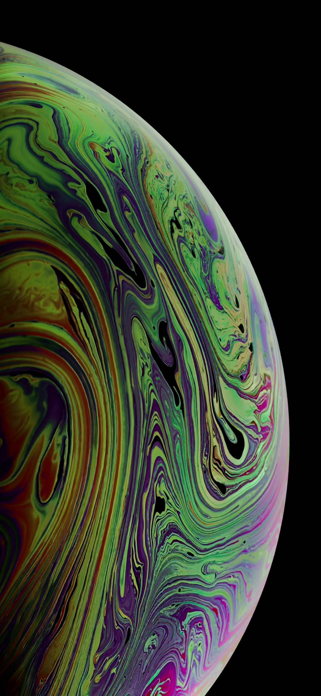 Green Planet Iphone Live — 1125x2436 wallpaper