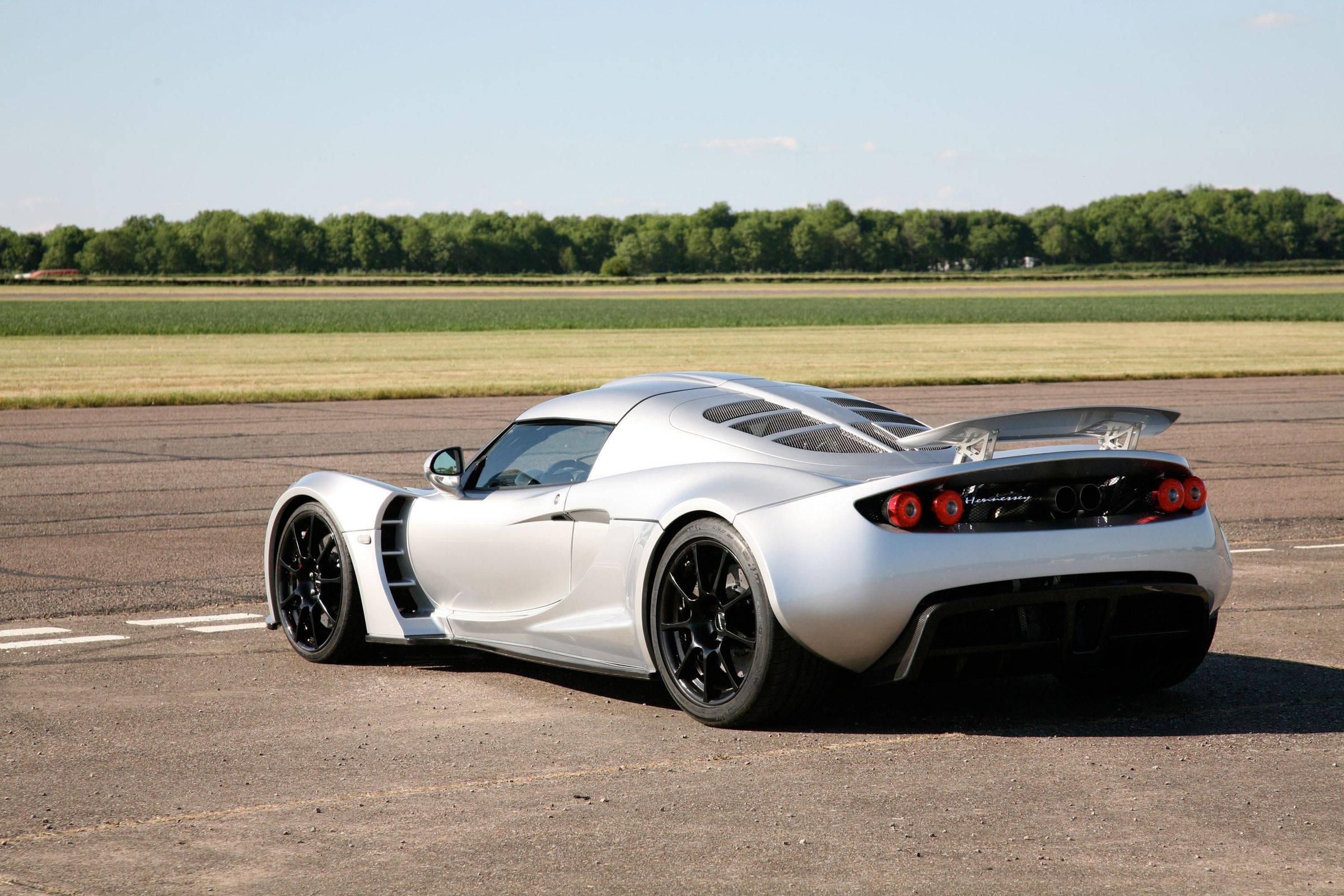 Hennessy Venom GT — 2400x1600 wallpaper